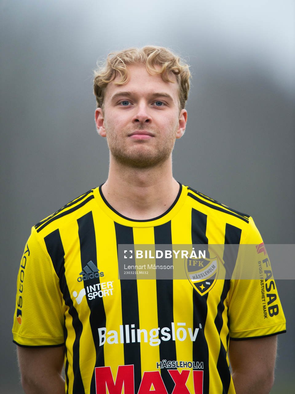 Victor Holmberg, IFK Hässleholm, lag och porträttfoto i