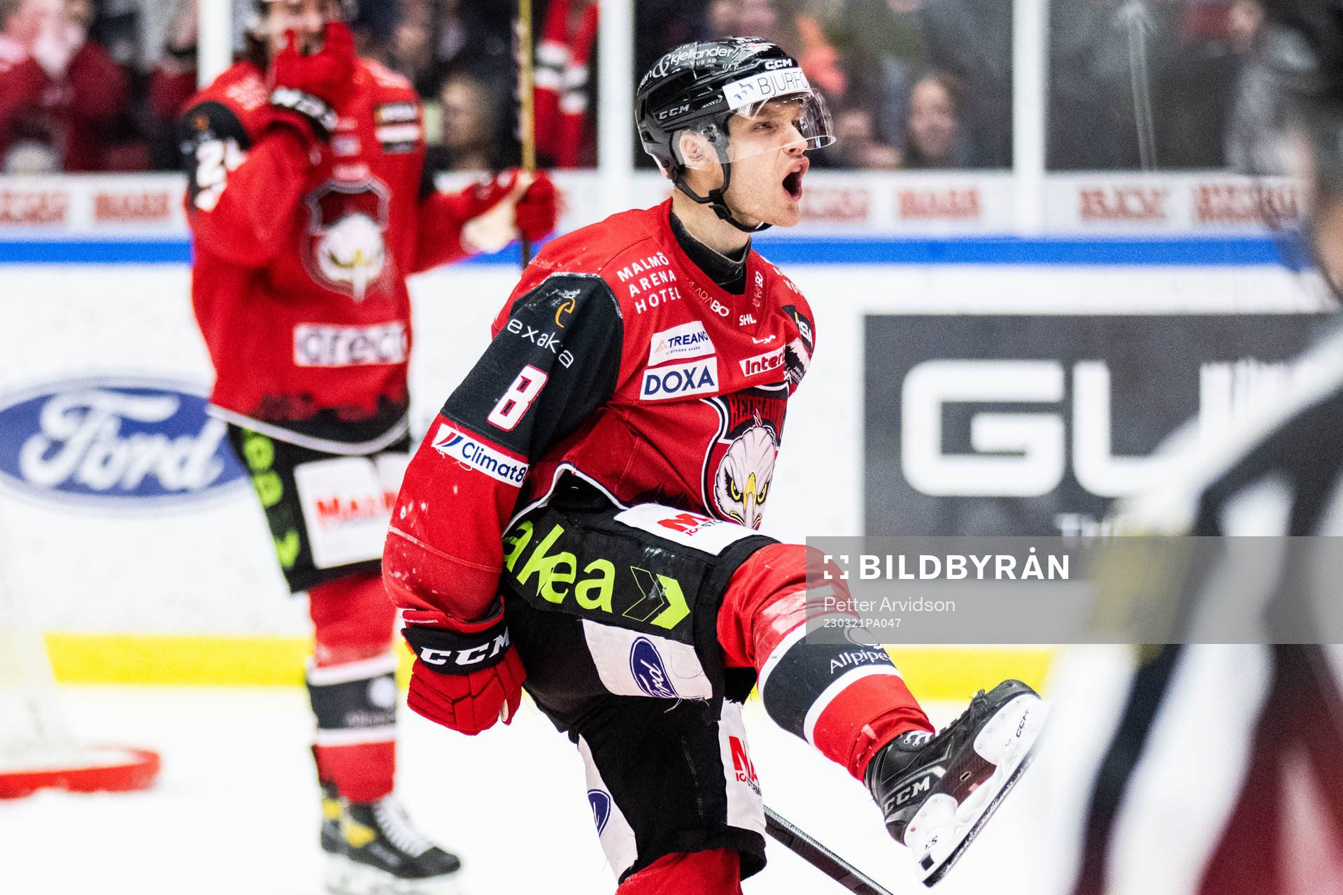 Malmö Redhawks Johan Olofsson jublar
