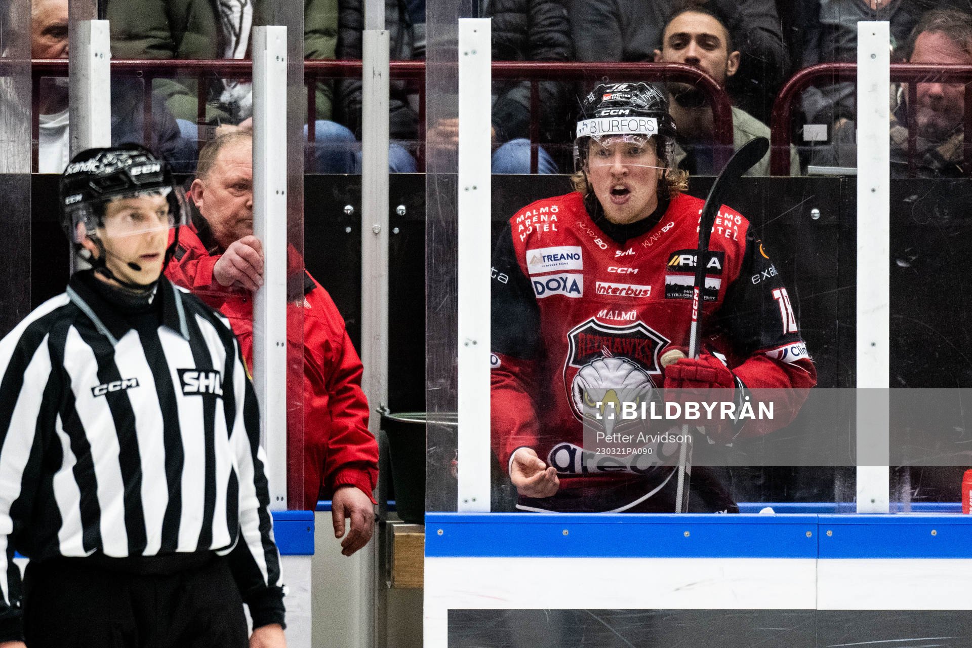 Malmö Redhawks Marcus Sylvegård reagerar