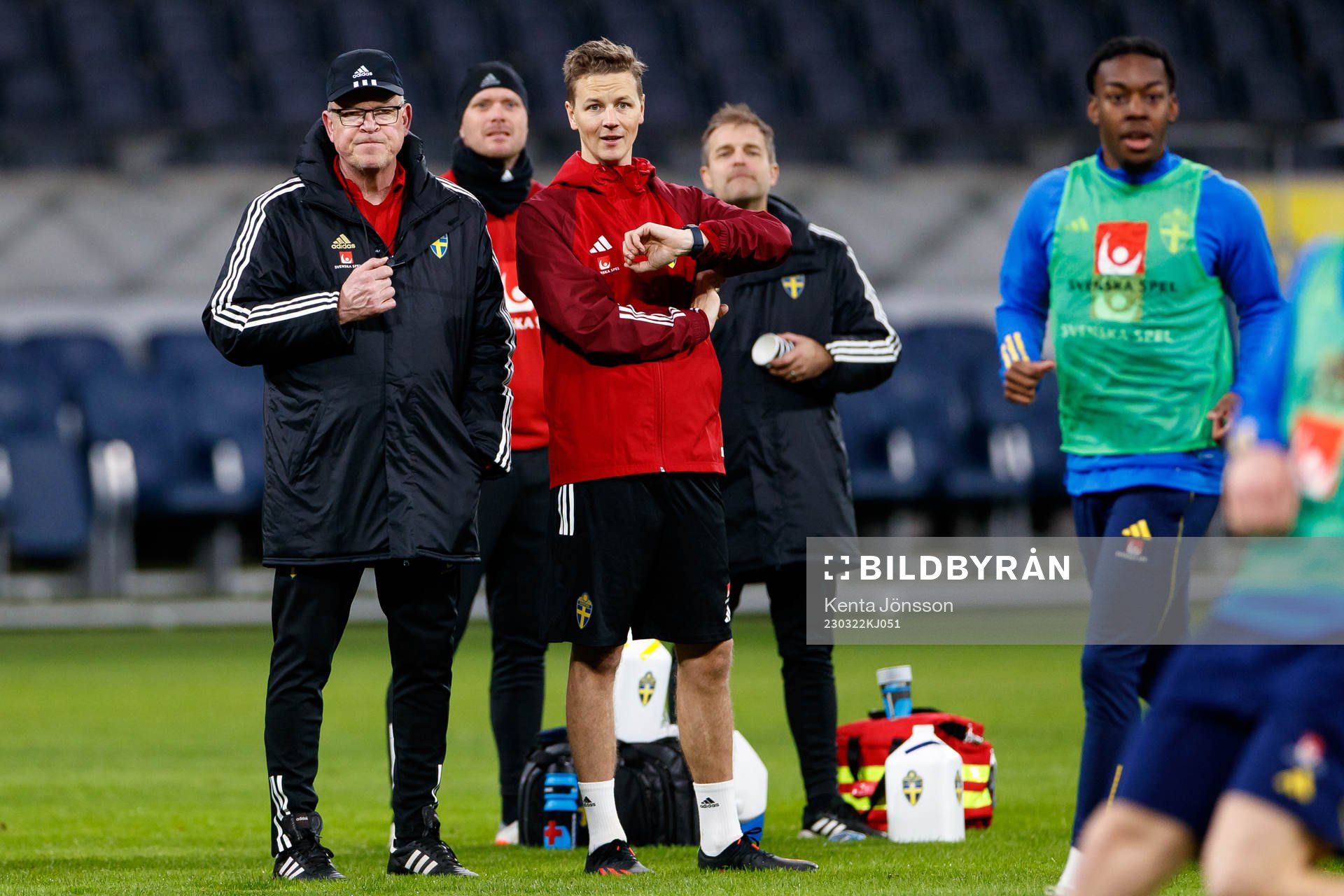 Head coach Janne Andersson and goalkeeper coach Maths