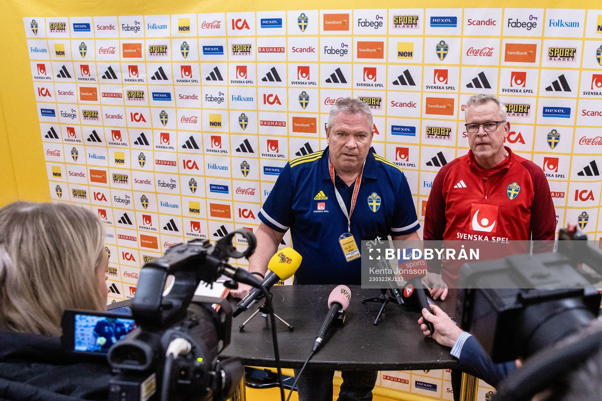 Martin Fredman, Head of Security, and head coach Janne