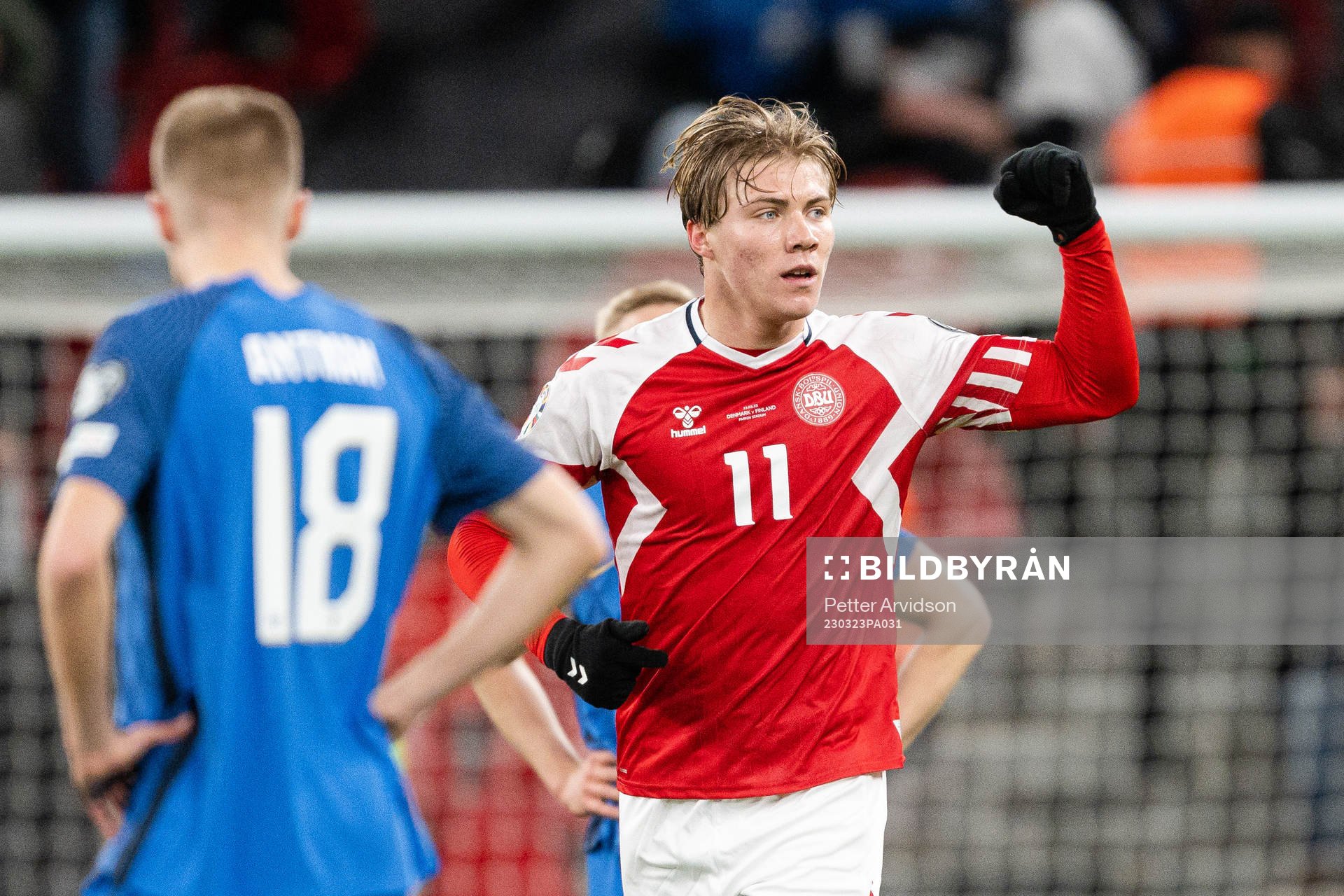 Rasmus Højlund of Denmark celebrates the 1-0 goal