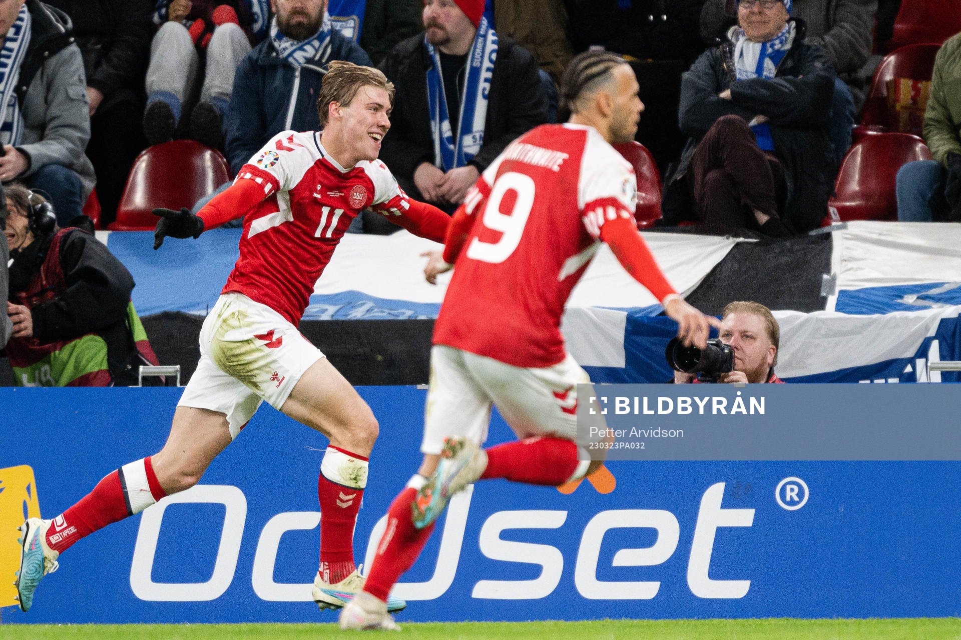 Rasmus Højlund of Denmark celebrates the 1-0 goal