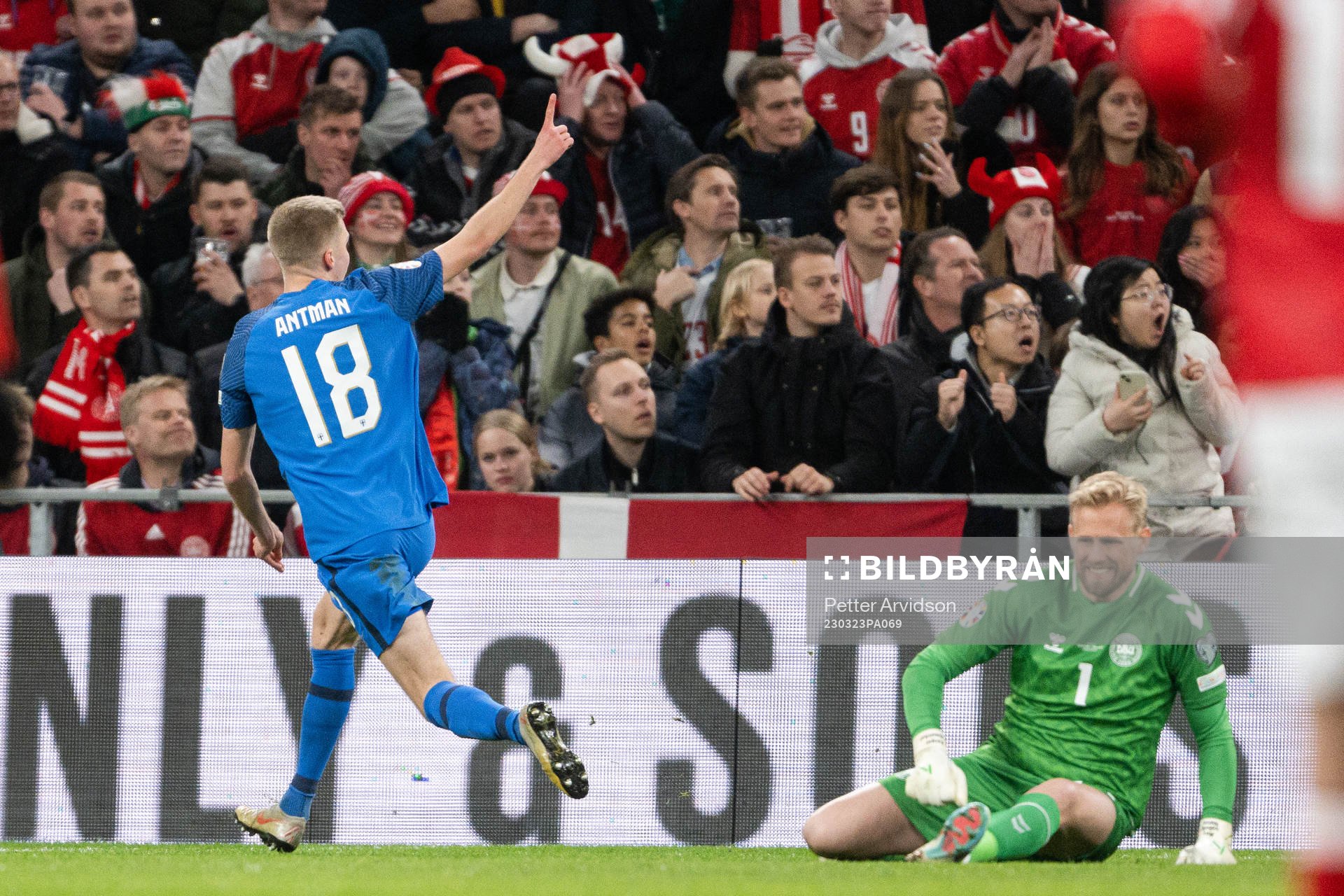 Oliver Antman of Finland celebrates the 1-1 goal behind