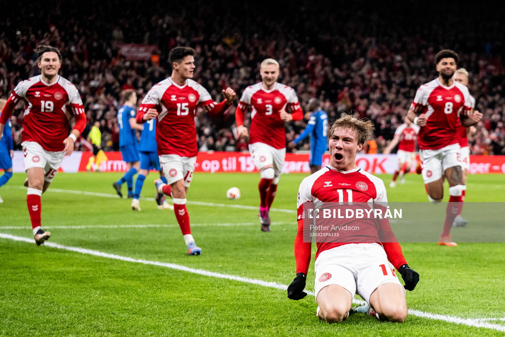 Rasmus Højlund of Denmark celebrates after scoring the 2-1 goal during the UEFA Euro Qualifier football match between Denmark and Finland on March 23, 2023 in Copenhagen. 