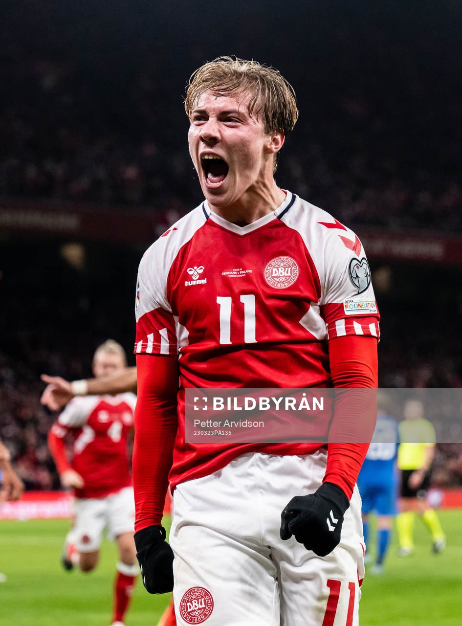 Rasmus Højlund of Denmark celebrates