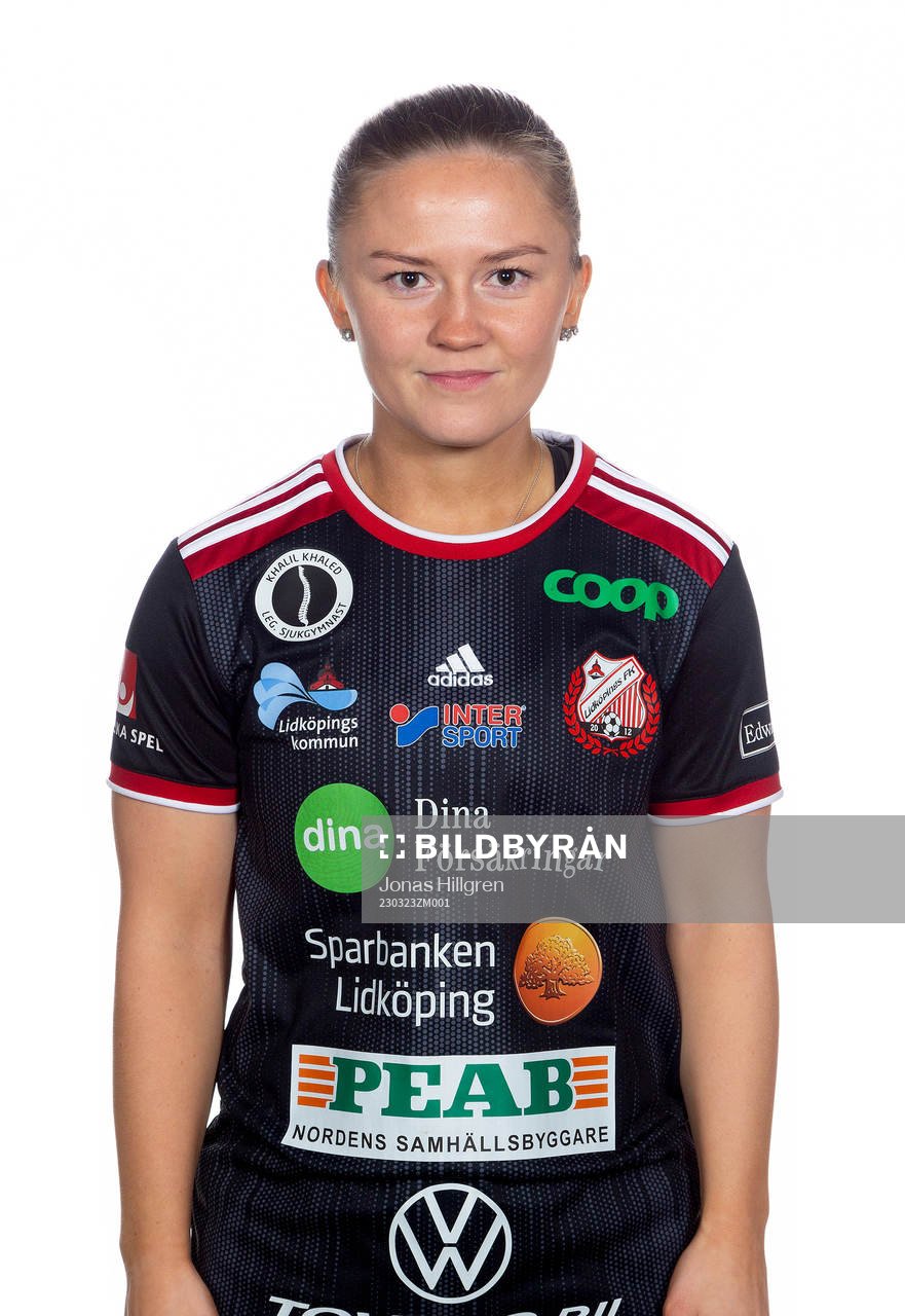 Lidköpings Ebba Sjögren poserar för ett porträtt den 23 mars 2023 i Lidköping.