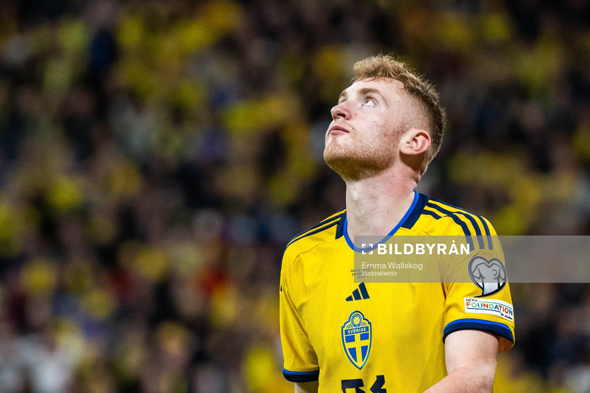 Dejan Kulusevski of Sweden looks dejected