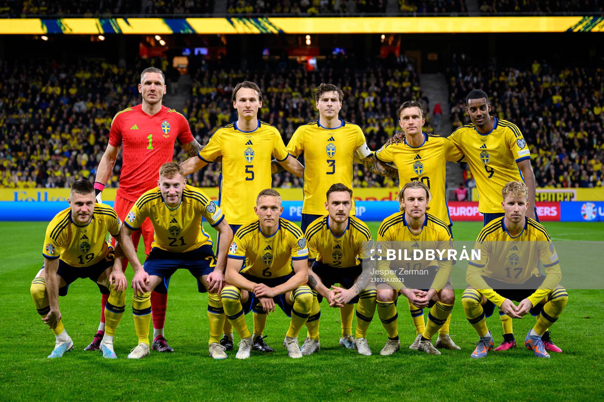Goalkeeper Robin Olsen, Hjalmar Ekdal, Victor Nilsson