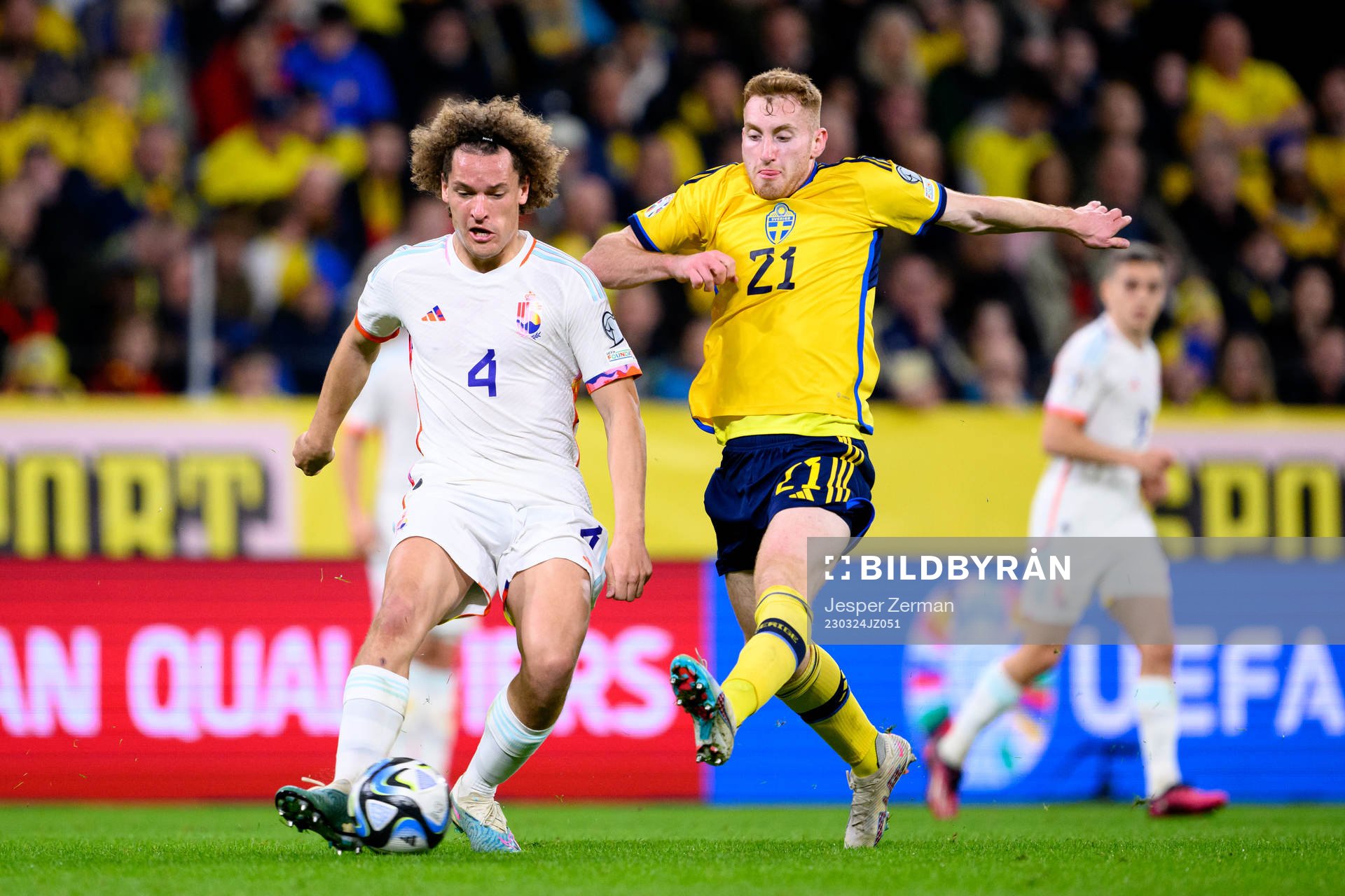 Wout Faes of Belgium and Dejan Kulusevski of Sweden