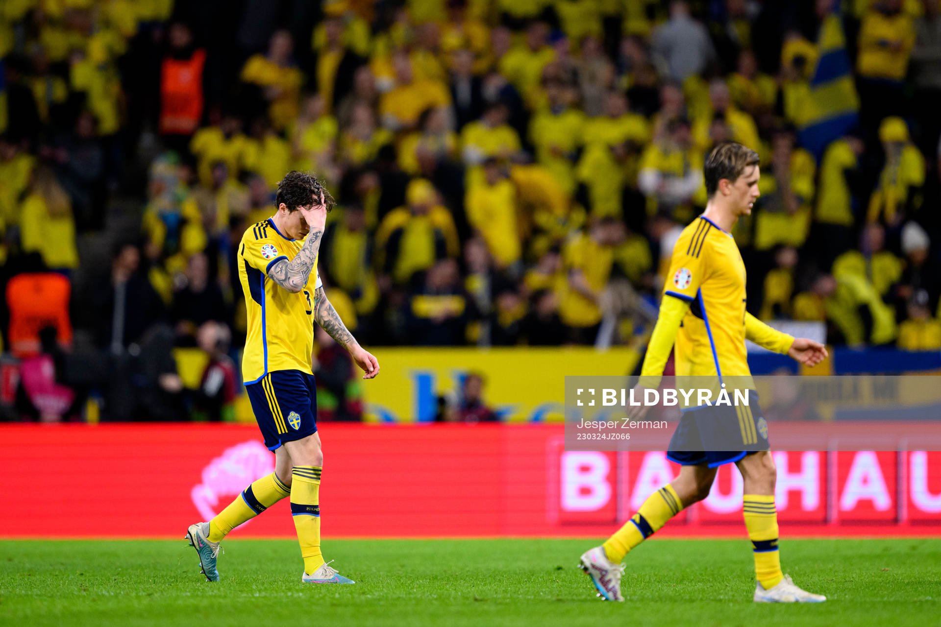 Victor Nilsson Lindelöf and Kristoffer Olsson of Sweden