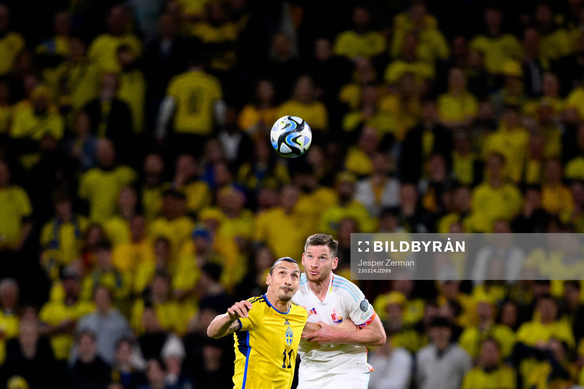 Zlatan Ibrahimovic of Sweden and Jan Vertonghen of Belgium