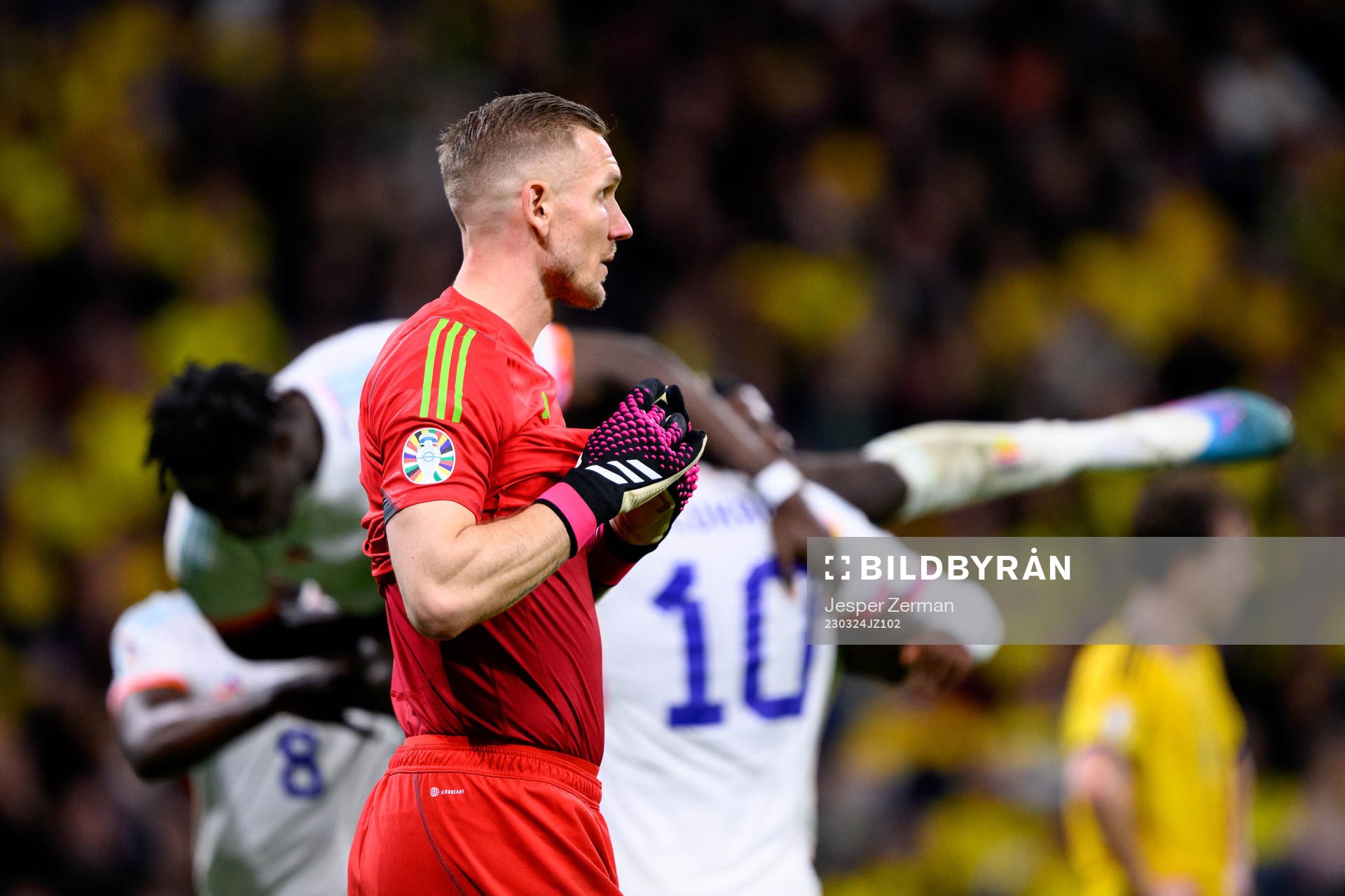 Goalkeeper Robin Olsen of Sweden looks dejected