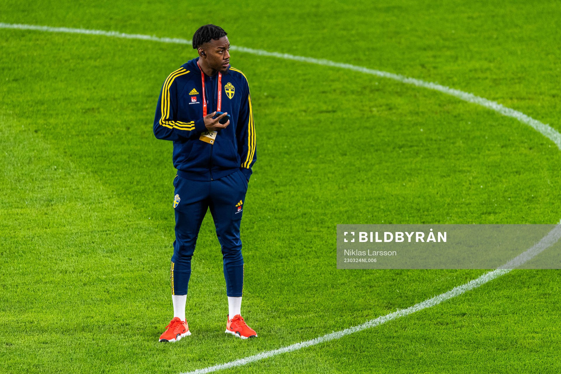 Anthony Elanga of Sweden