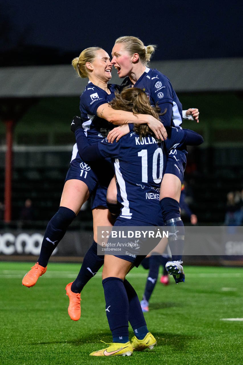 FC Rosengårds Emma Jansson, Emilia Larsson jublar med