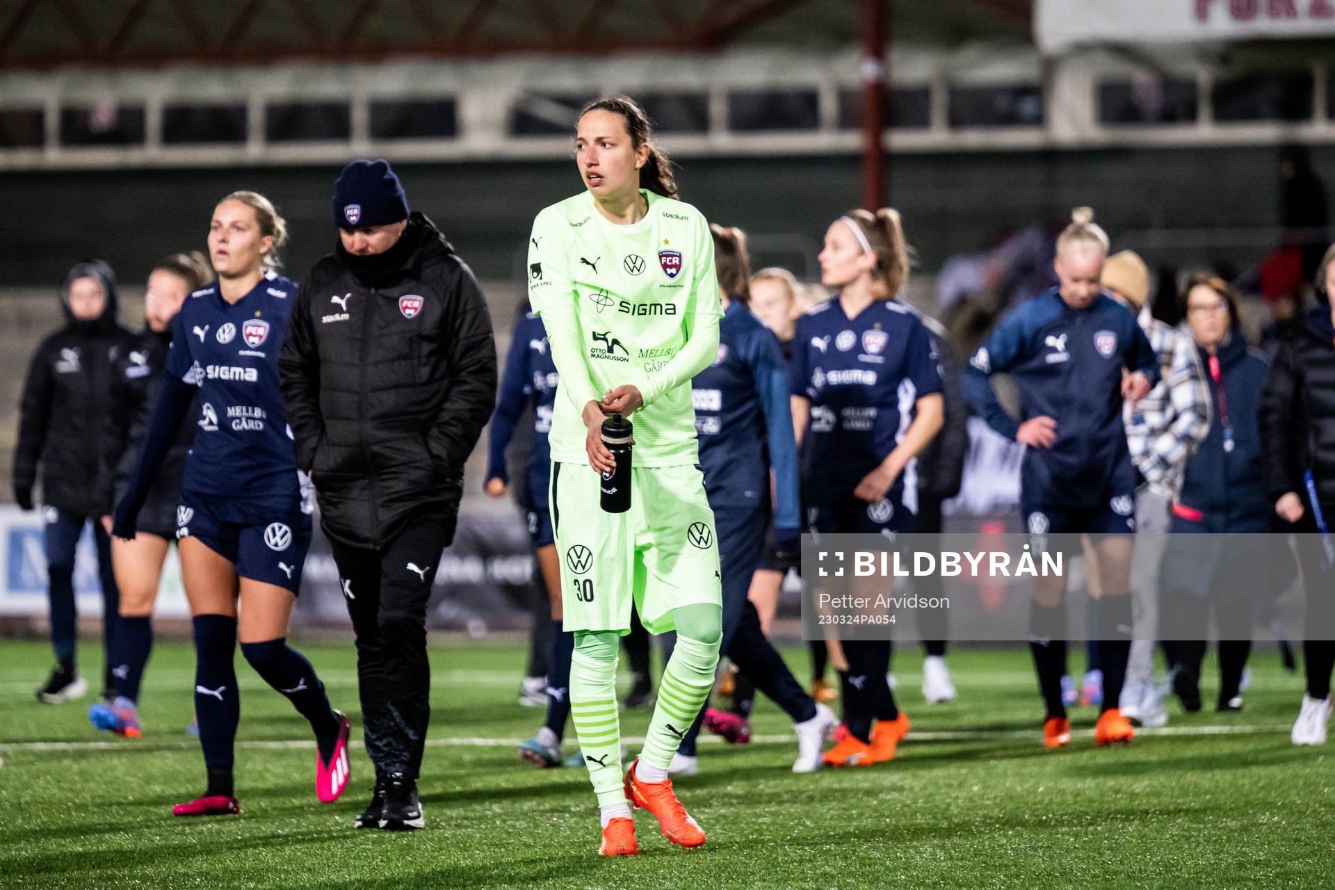 FC Rosengårds målvakt Somea Polozen deppar