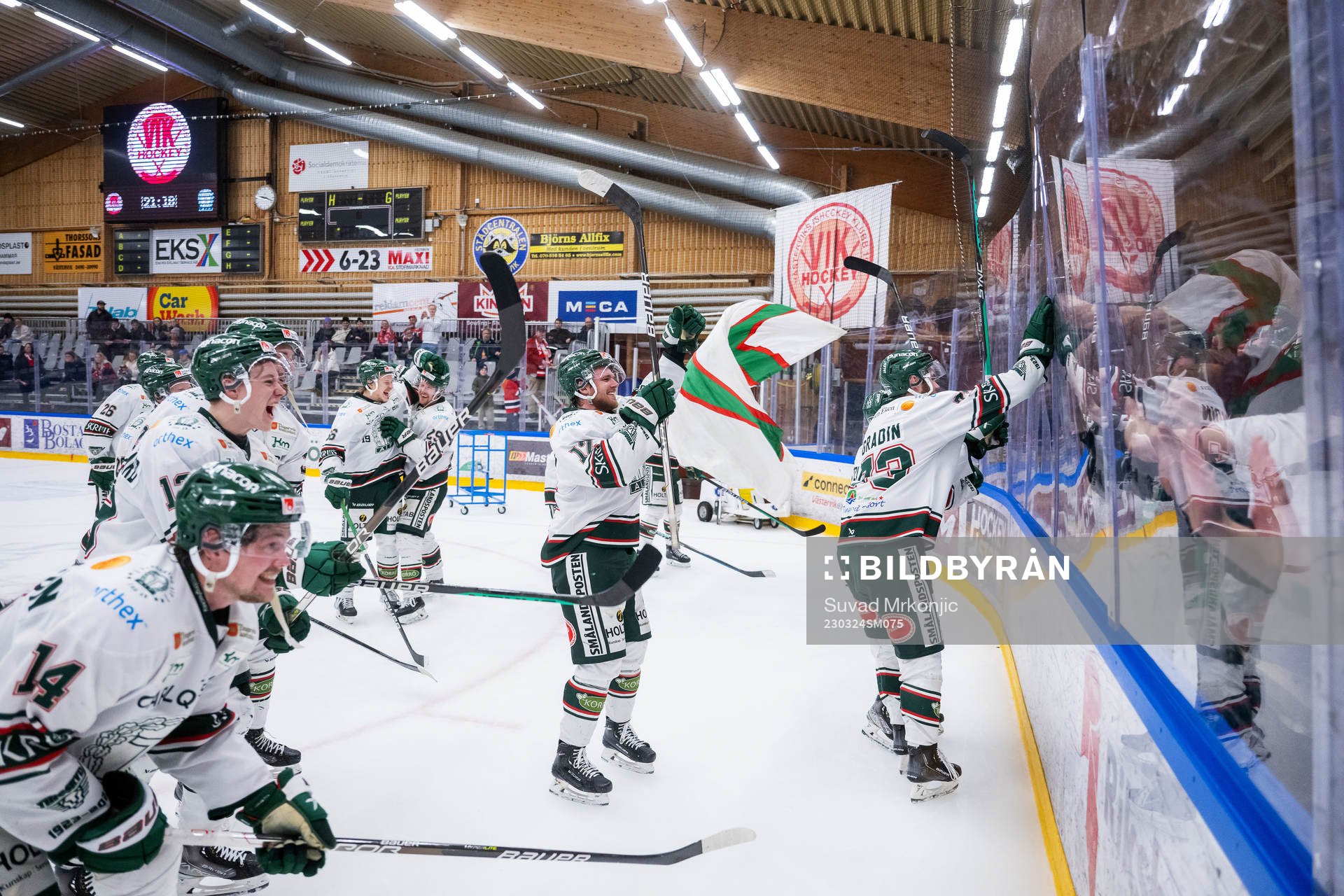 Tingsryds spelare jublar