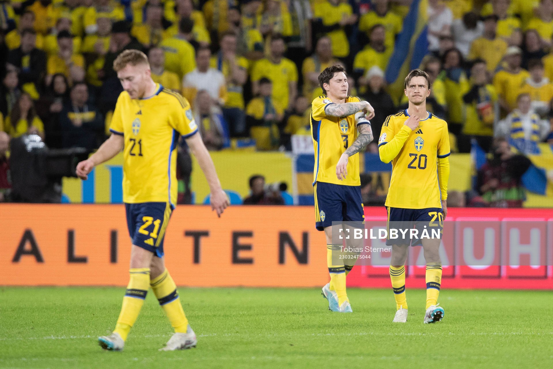 Victor Nilsson Lindelöf of Sweden and Kristoffer Olsson