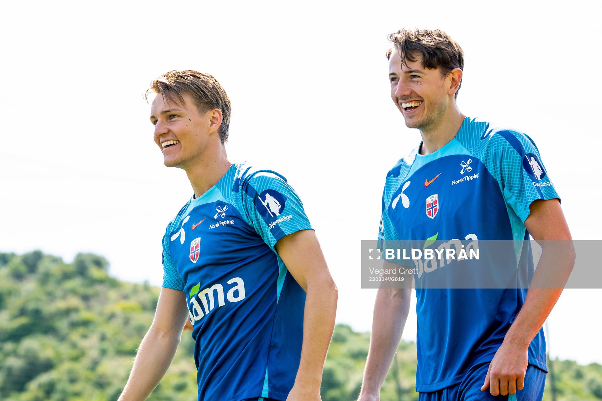 Martin Ødegaard and Sander Berge of the Norwegian national football team during a training session on March 24, 2023 in Marbella. 
