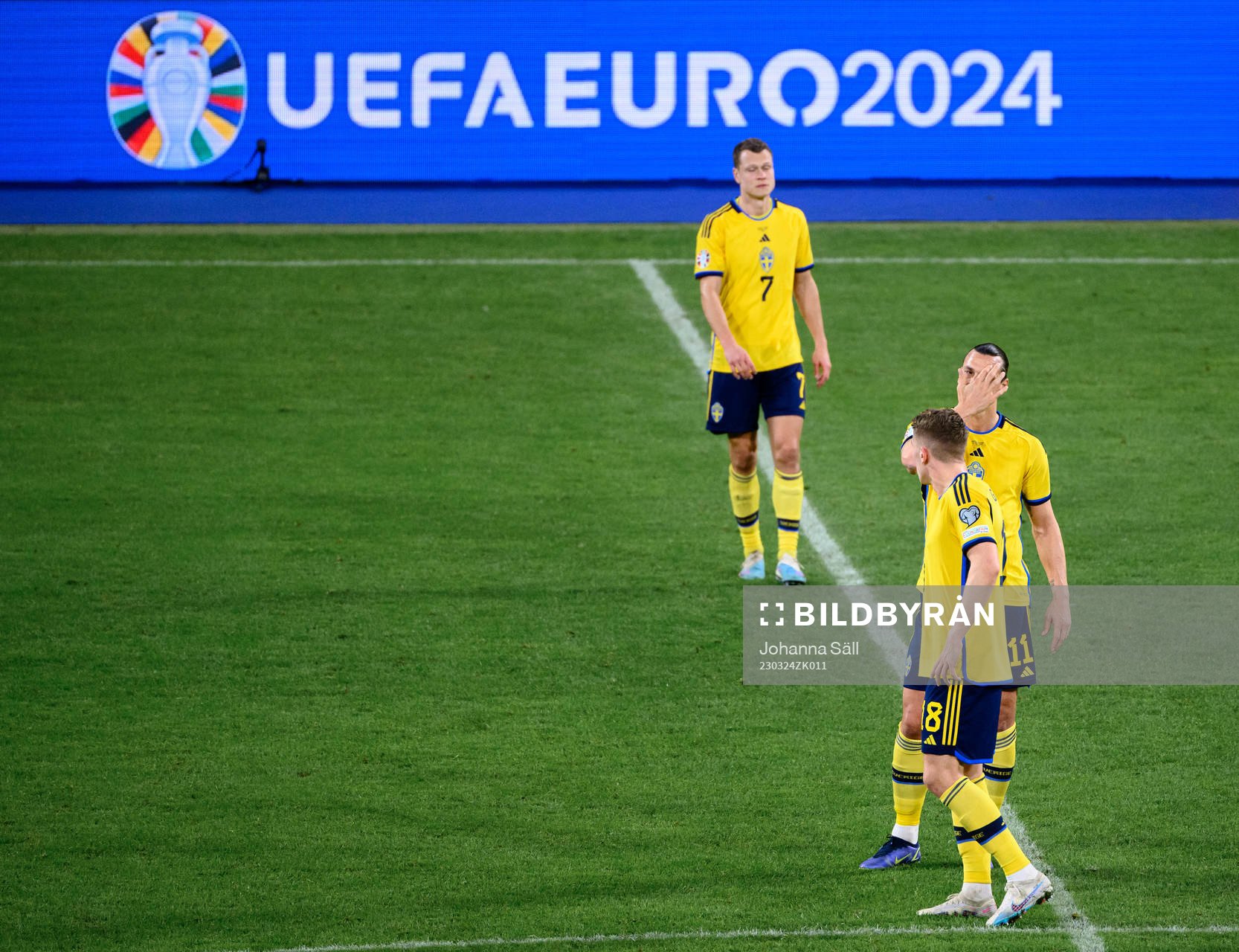 Viktor Claesson, Zlatan Ibrahimovic and Viktor Gyökeres of