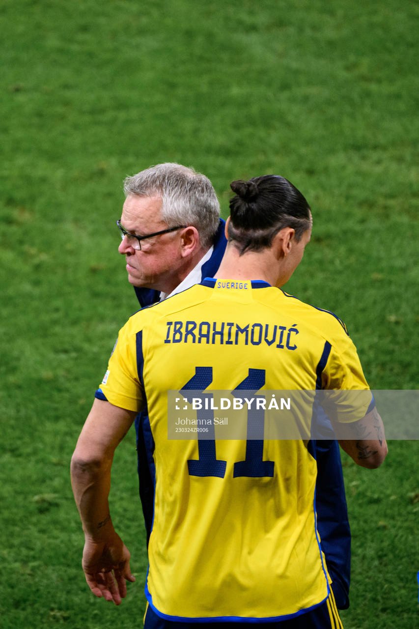 Head coach Janne Andersson and  Zlatan Ibrahimovic of Sweden