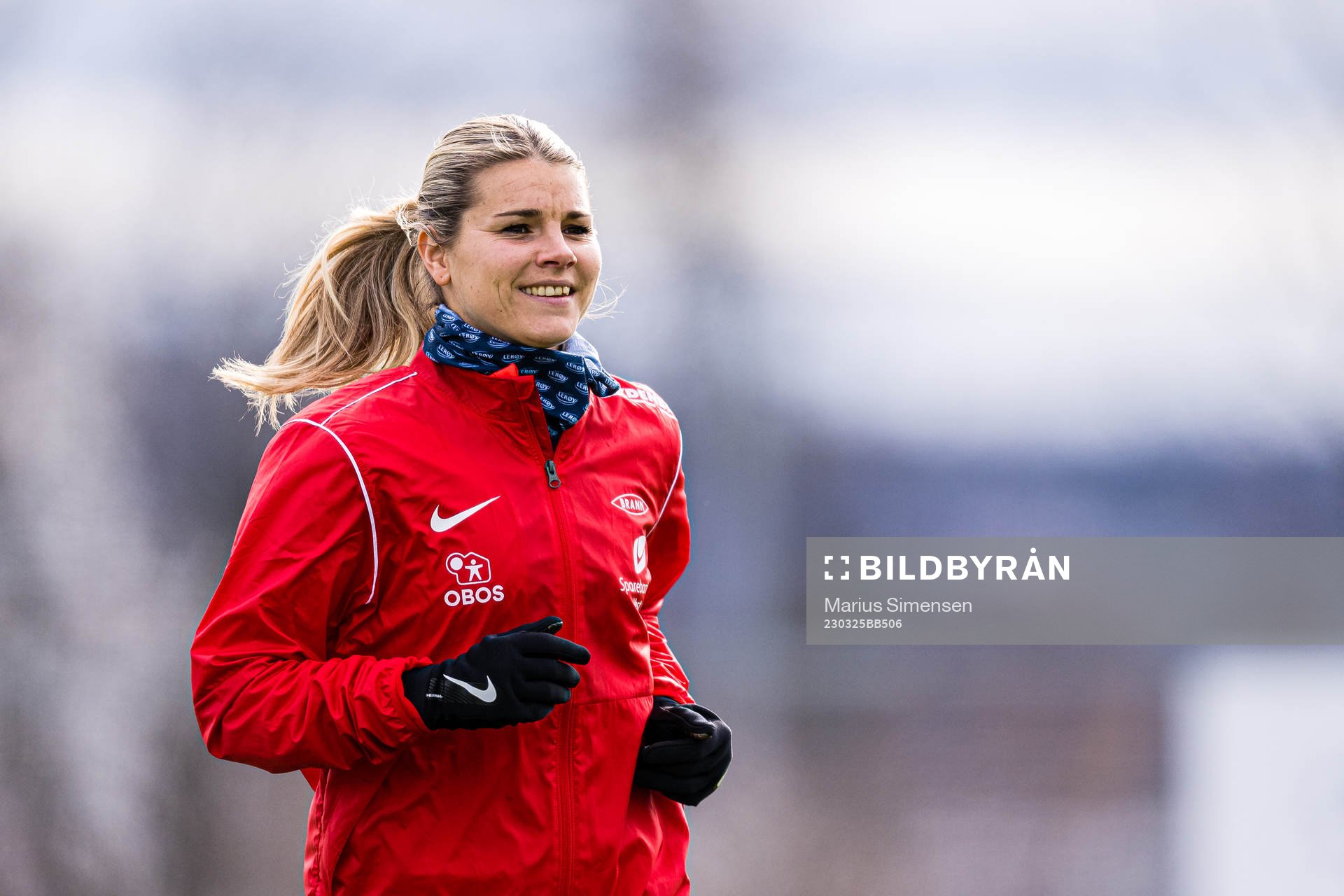Andrine Stolsmo Hegerberg of Brann warms up