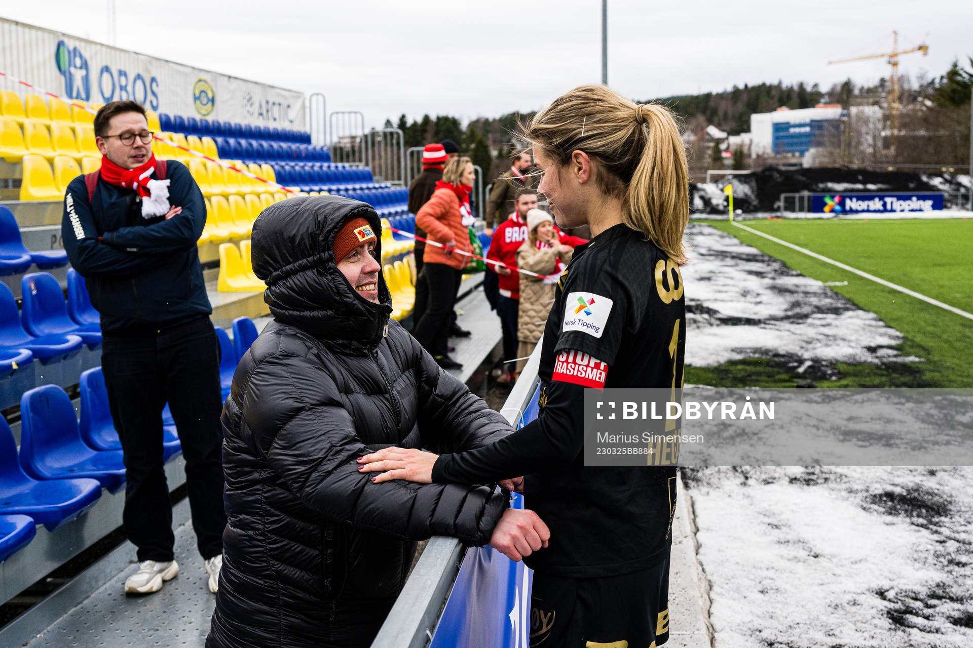 Markus Neby and Andrine Stolsmo Hegerberg of Brann after the Toppserien football match between Lyn and Brann on March 25, 2023 in Oslo.