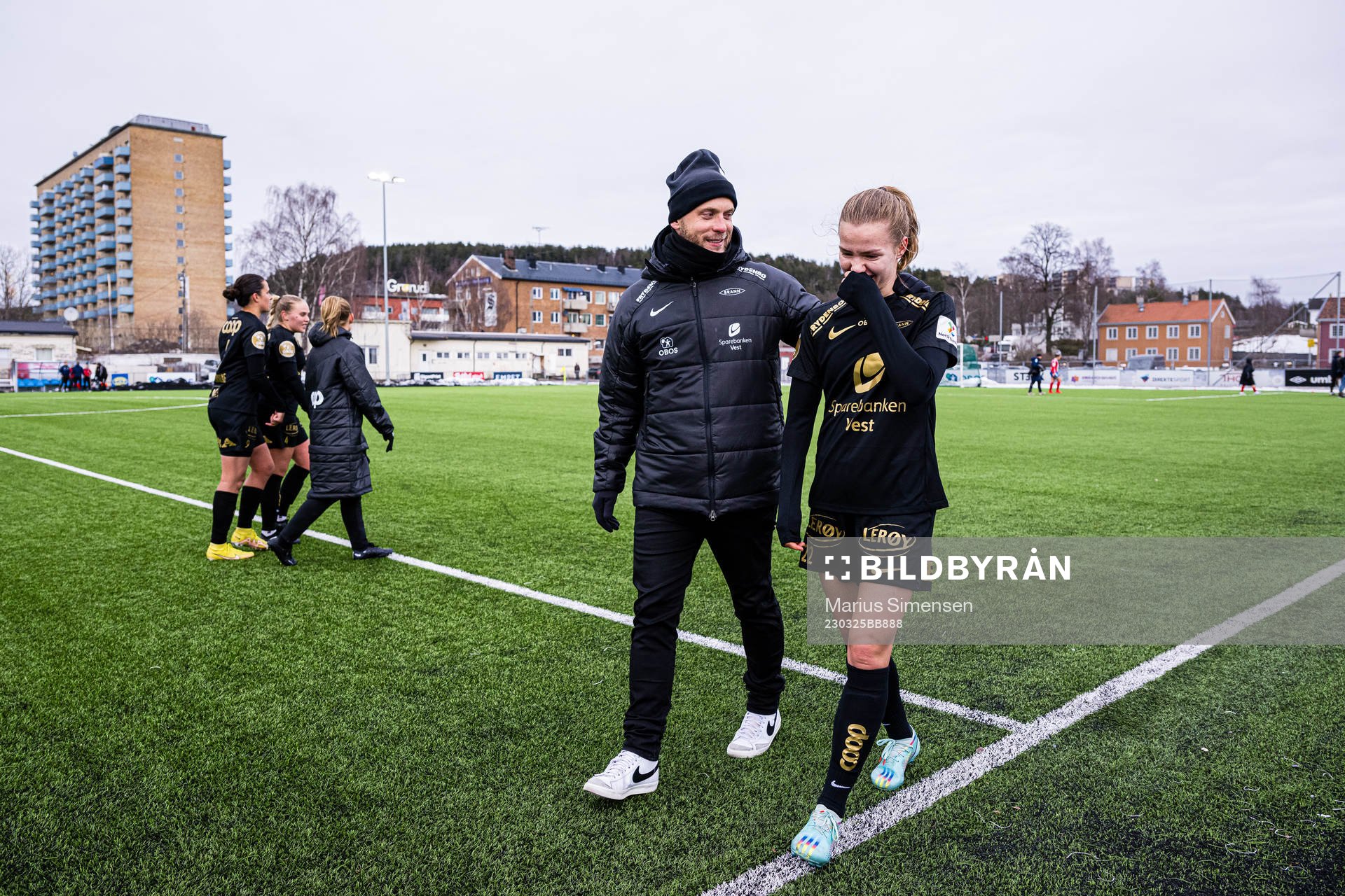 Olli Harder, head coach of Brann, and Sara Jane Ritter of