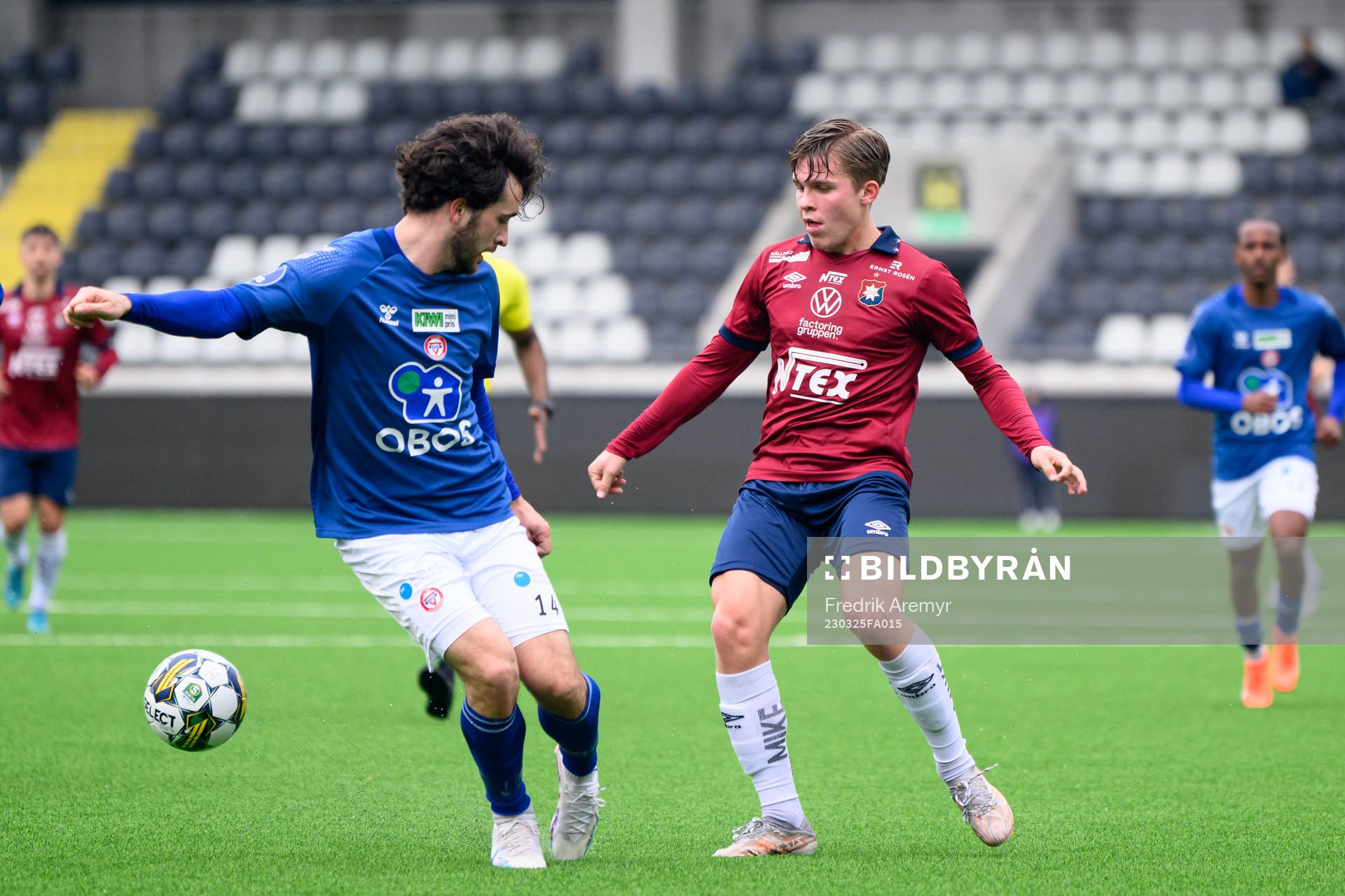 KFUMs Håkon Helland Hoseth och Örgrytes Isak Dahlqvist