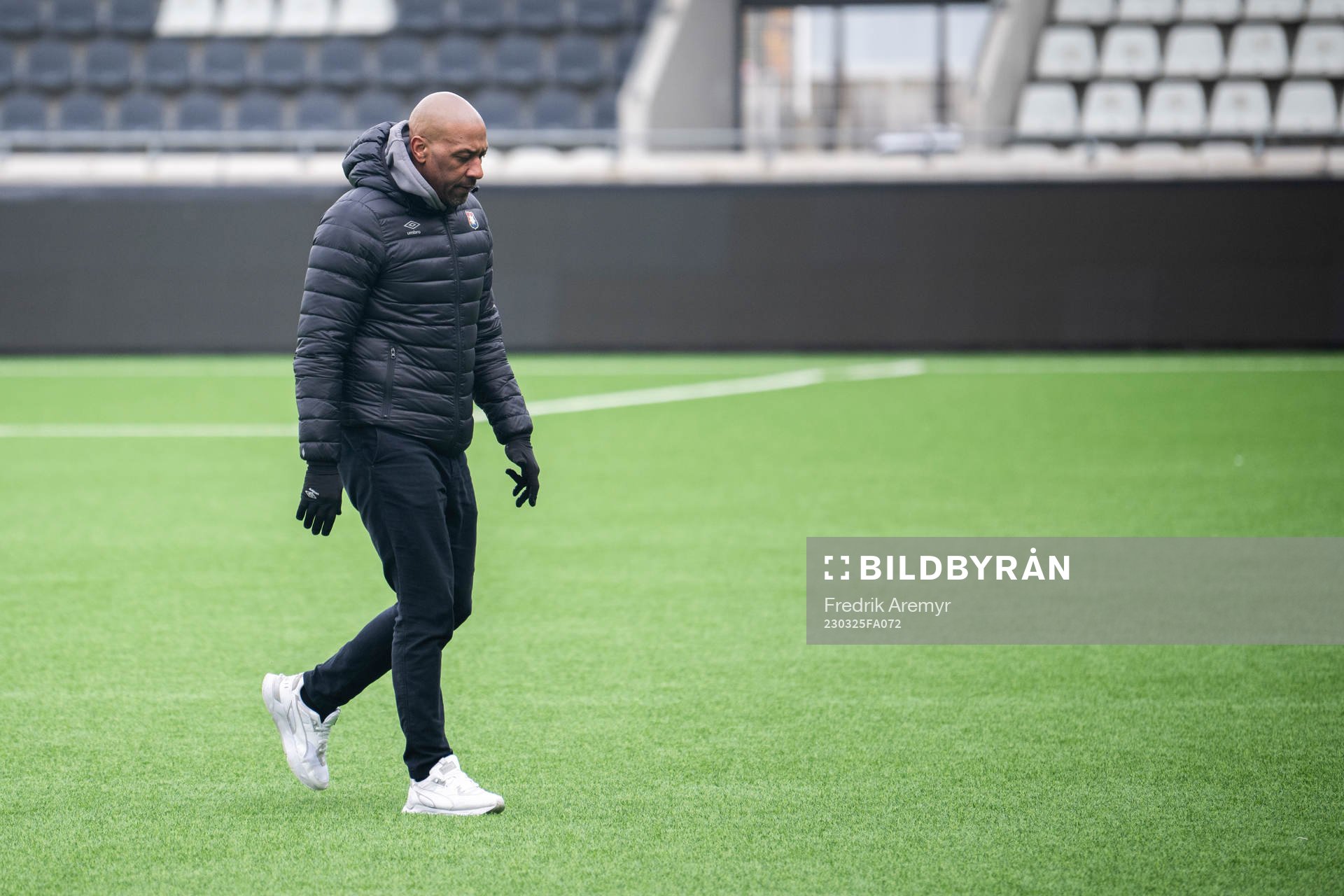 Örgrytes tränare Jeffrey Aubynn deppar