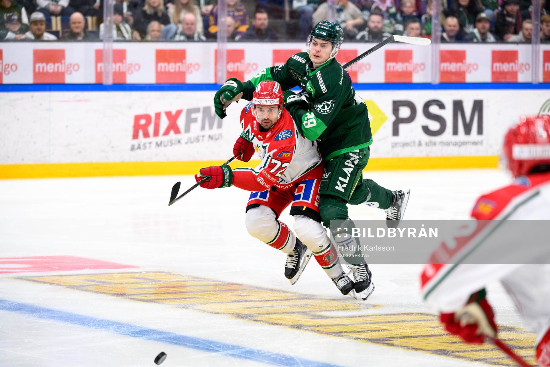 Frölundas Patrik Carlsson och Färjestads Lucas Forsell