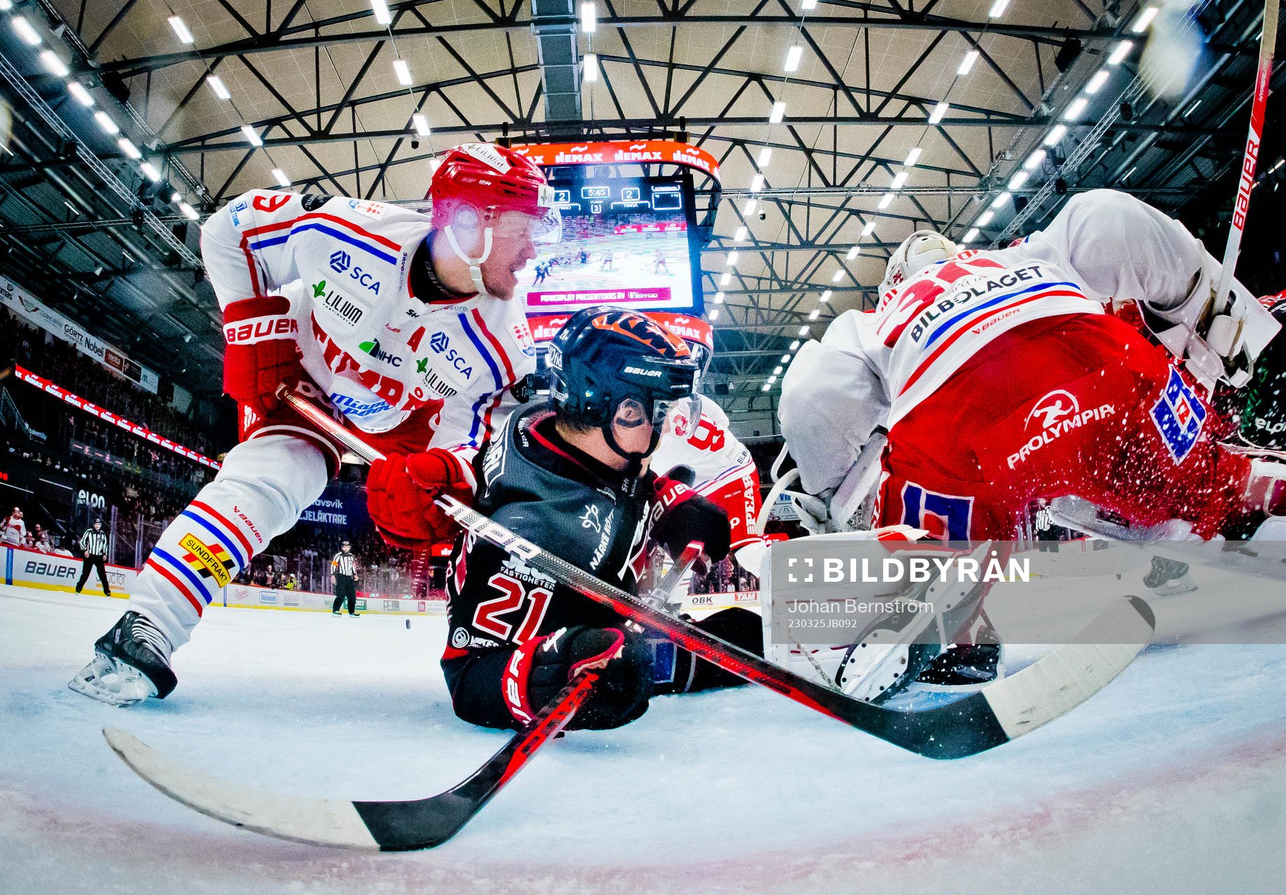 Timrås Didrik Strömberg och Örebros Linus Öberg
