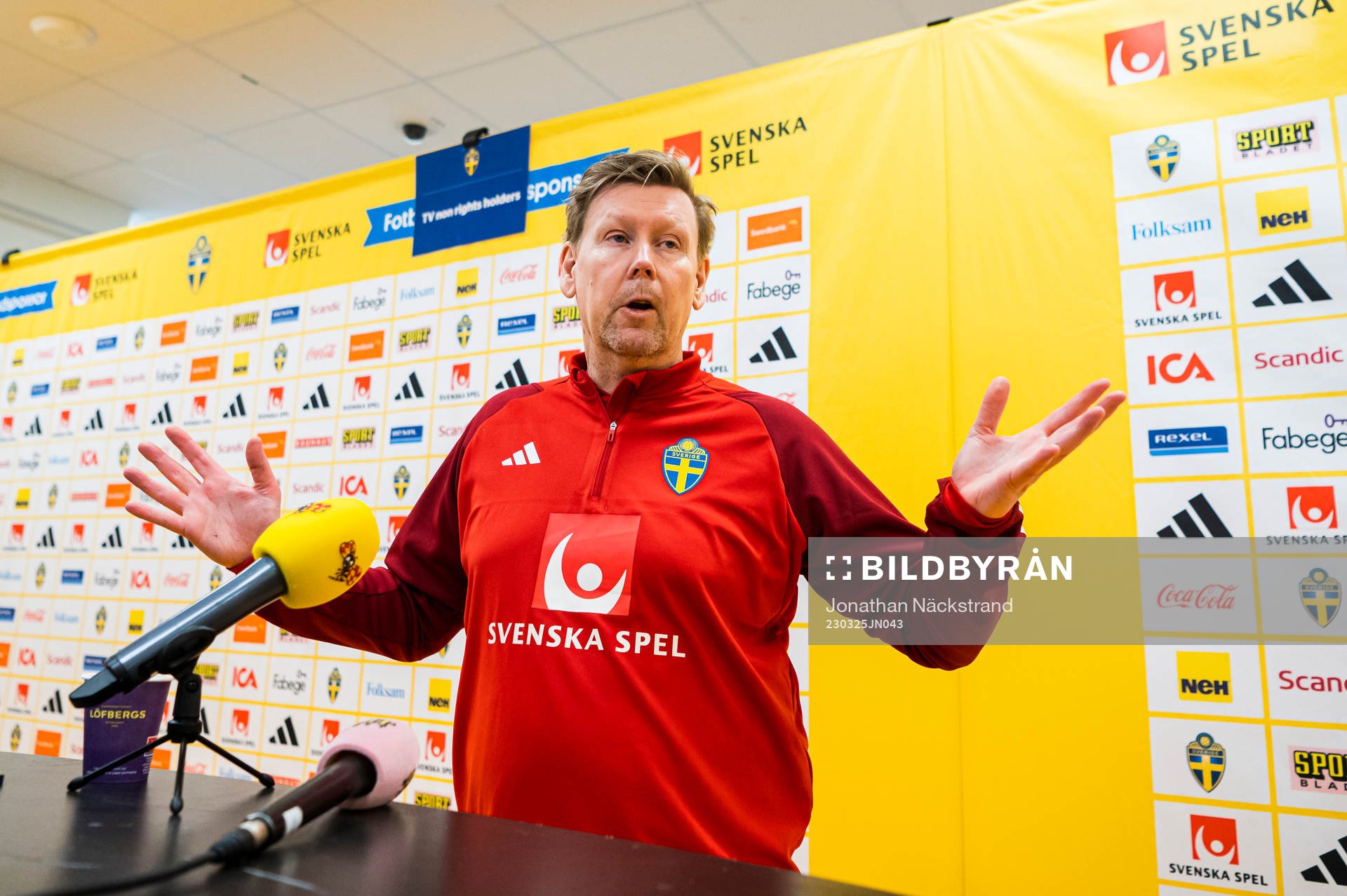 Assistant coach Peter Wettergren of the Swedish national