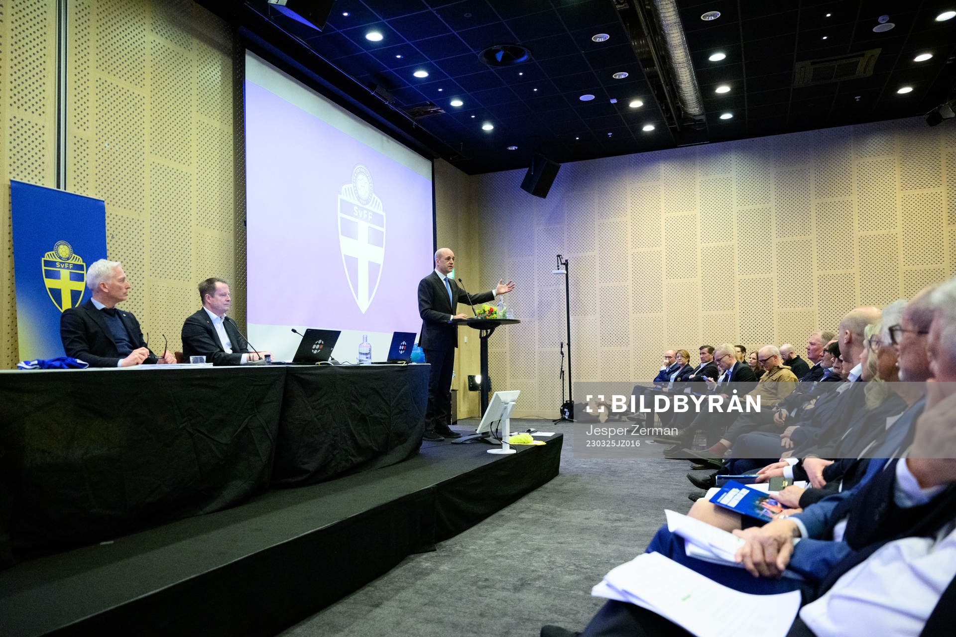 Nyvalda förbundsordförande Fredrik Reinfeldt
