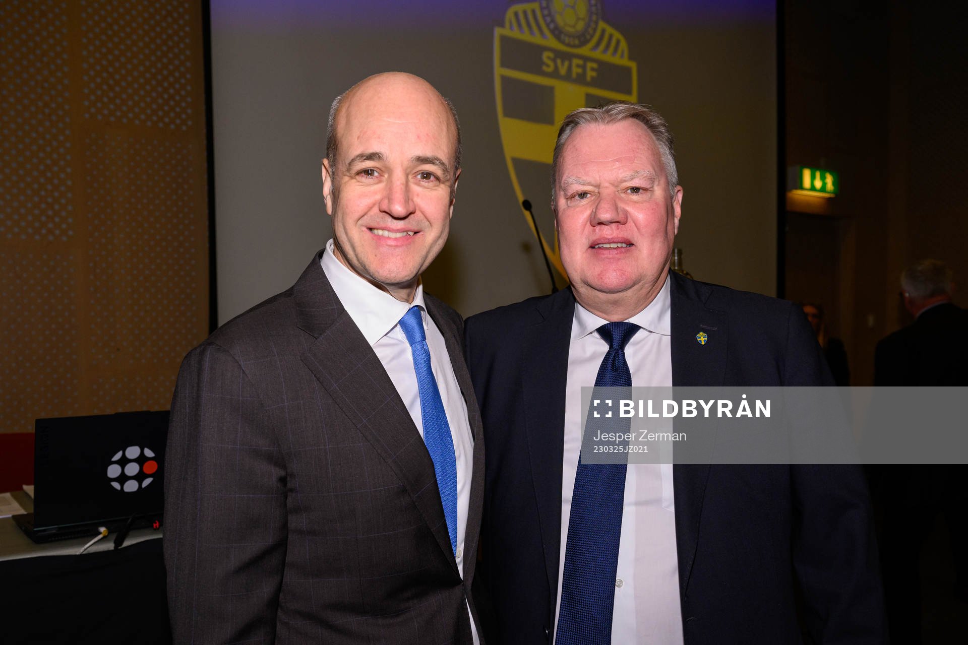 Nyvalda ordförande Fredrik Reinfeldt och avgående