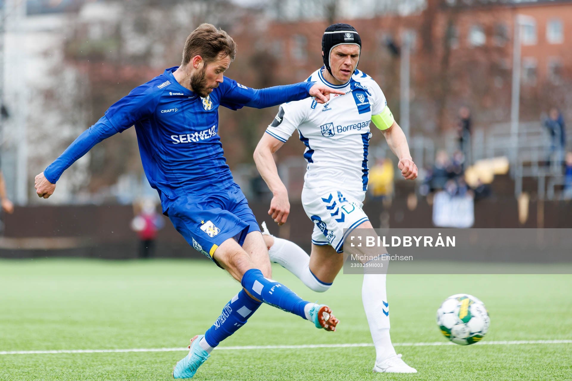 IFK Göteborgs Emil Salomonsson och Sarpsborg 08s Björn