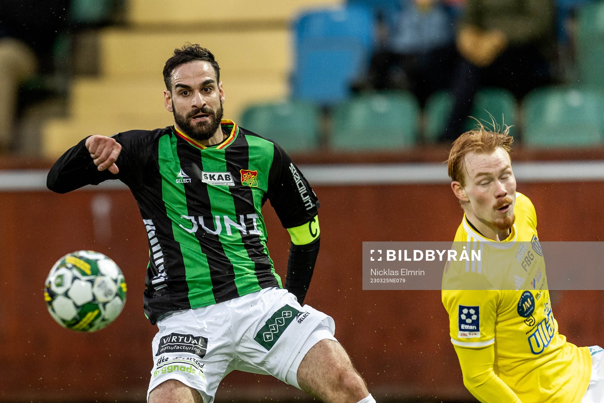 GAIS Mervan Celik och Falkenbergs Linus Borgström