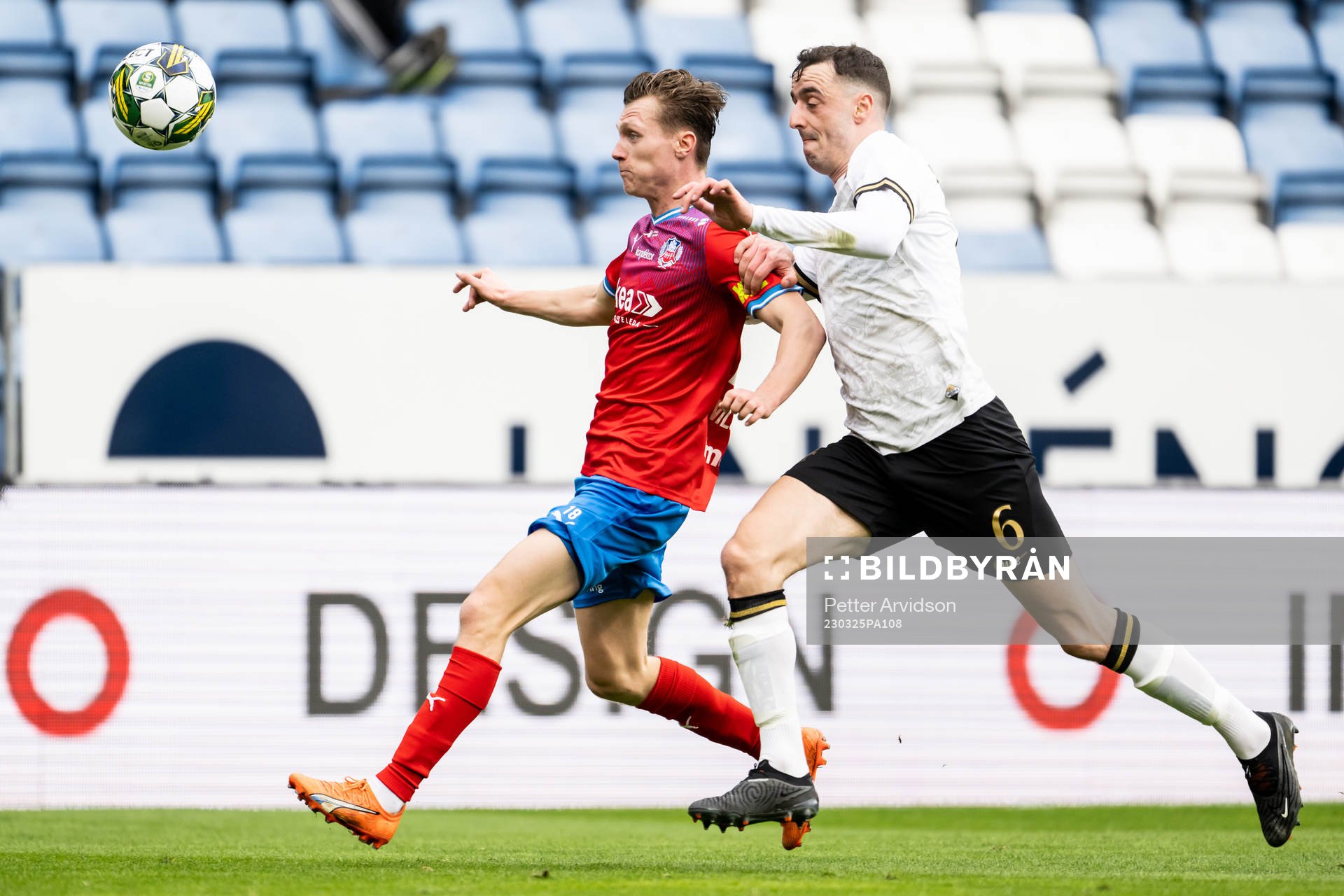 Helsingborgs Anton Nilsson och AIKs Jetmir Haliti
