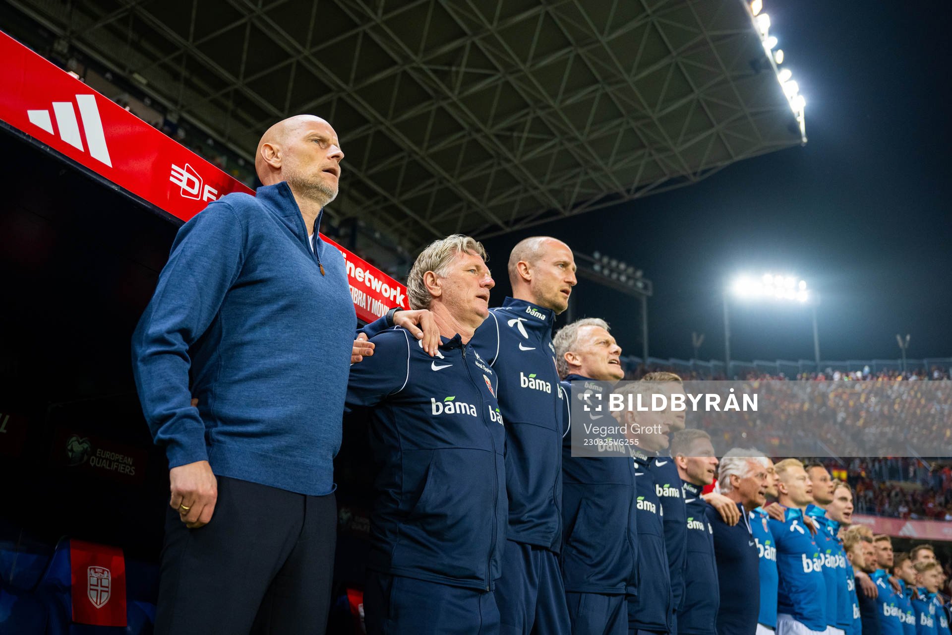 Ståle Solbakken, head coach of Norway, and his staff