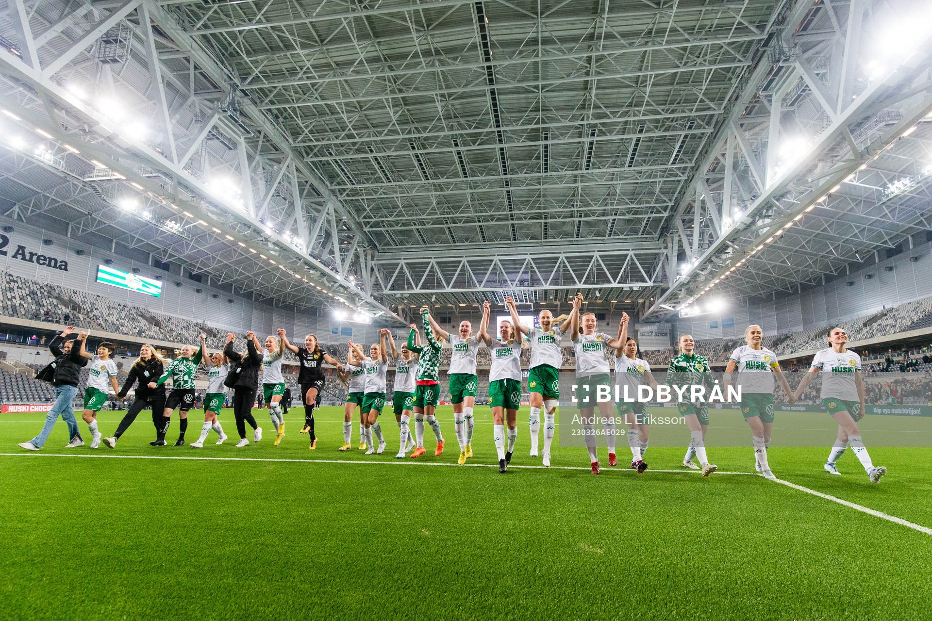 Hammarbys spelare jublar