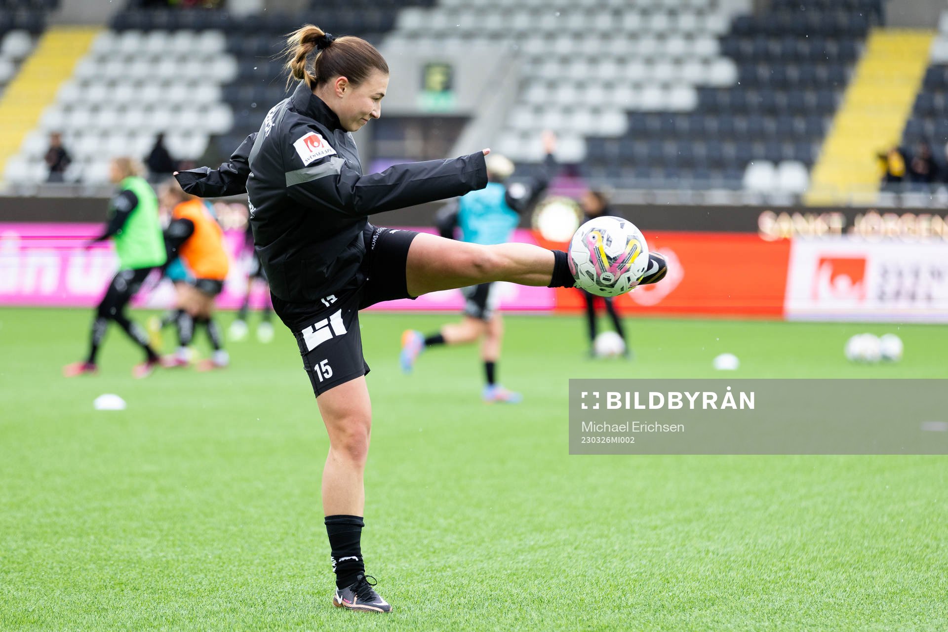 Häckens Alexandra Hellekant