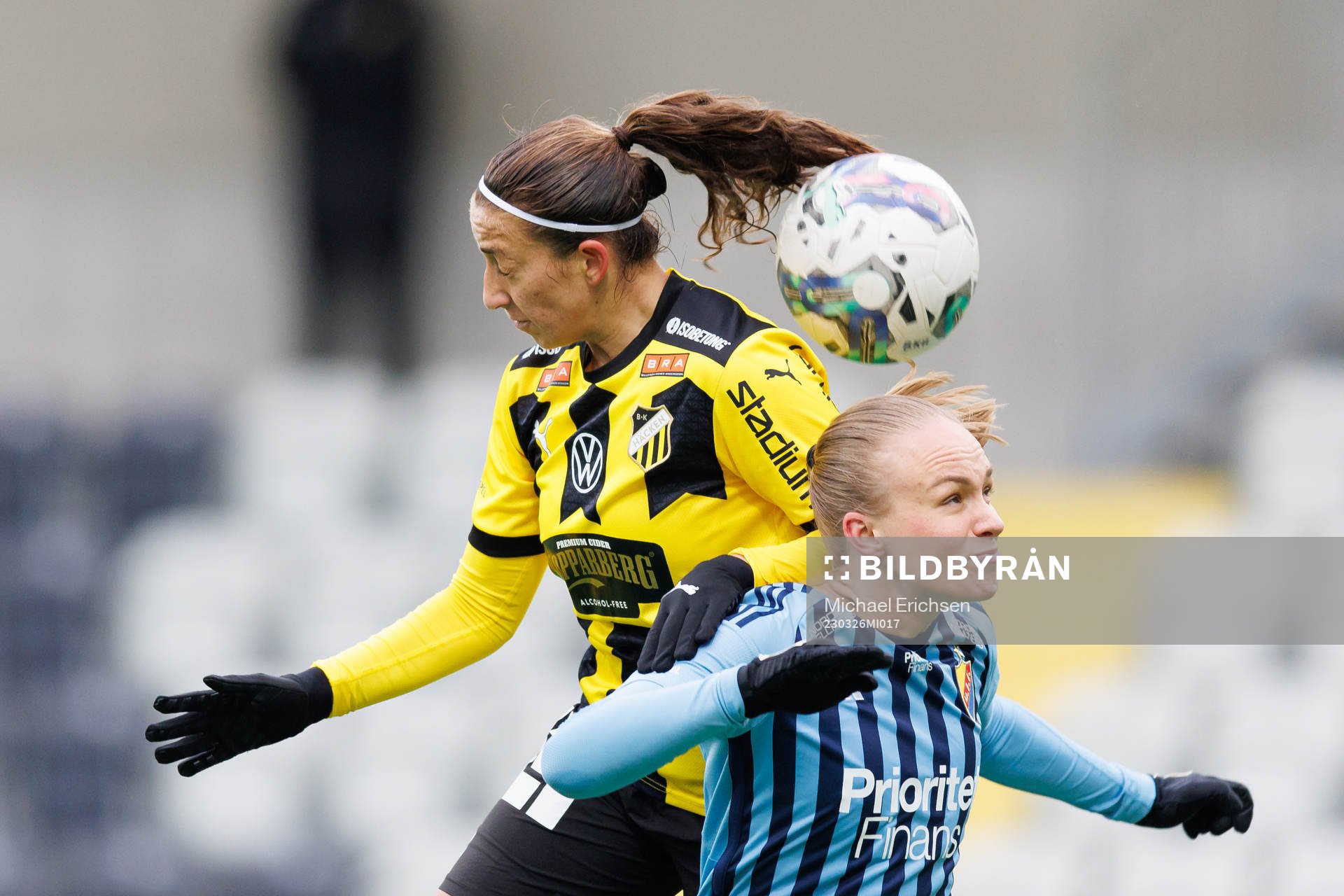 Häckens Rusul Rosa Kafaji och Djurgårdens Matilda Plan