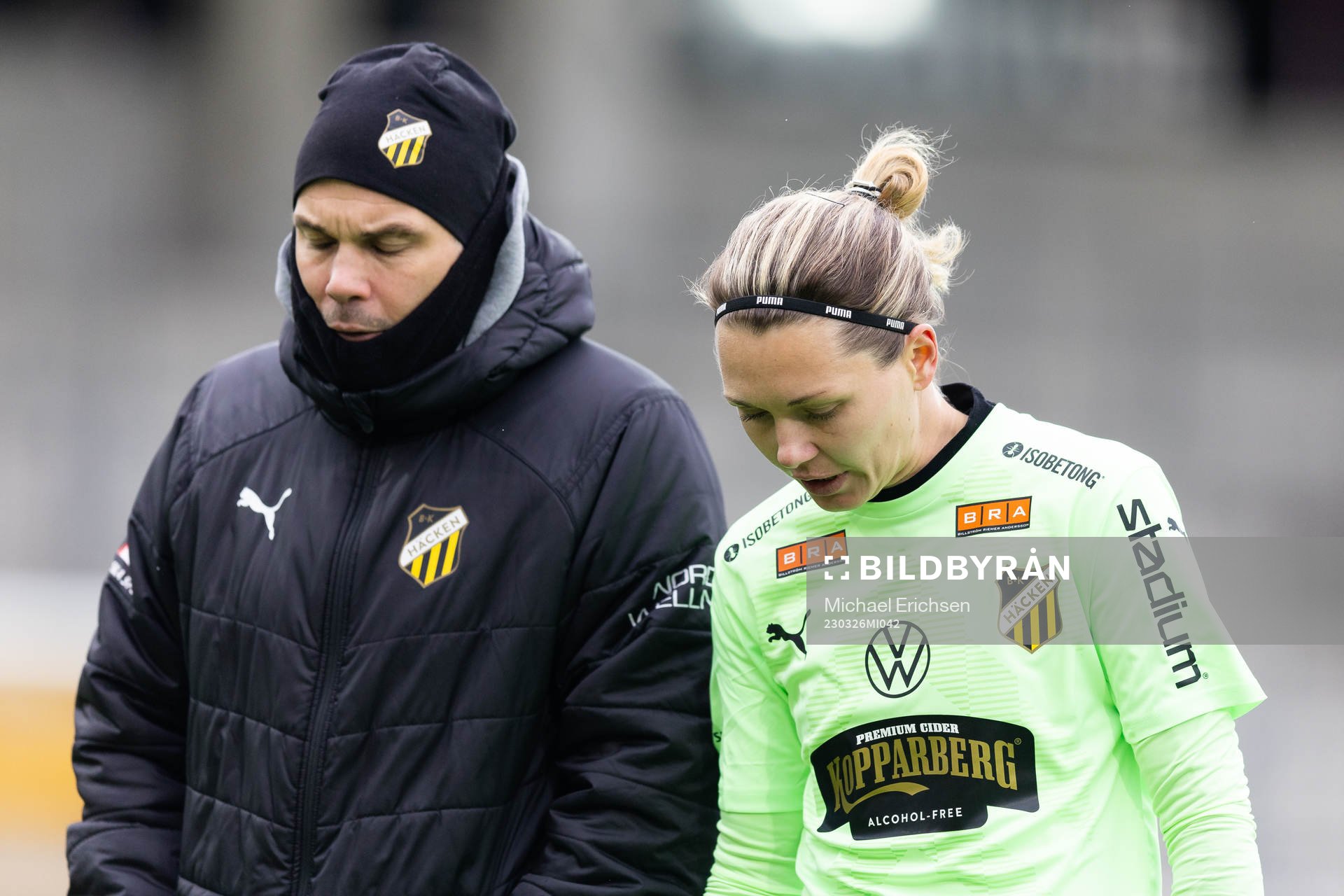 Häckens målvakt Jennifer Falk deppar