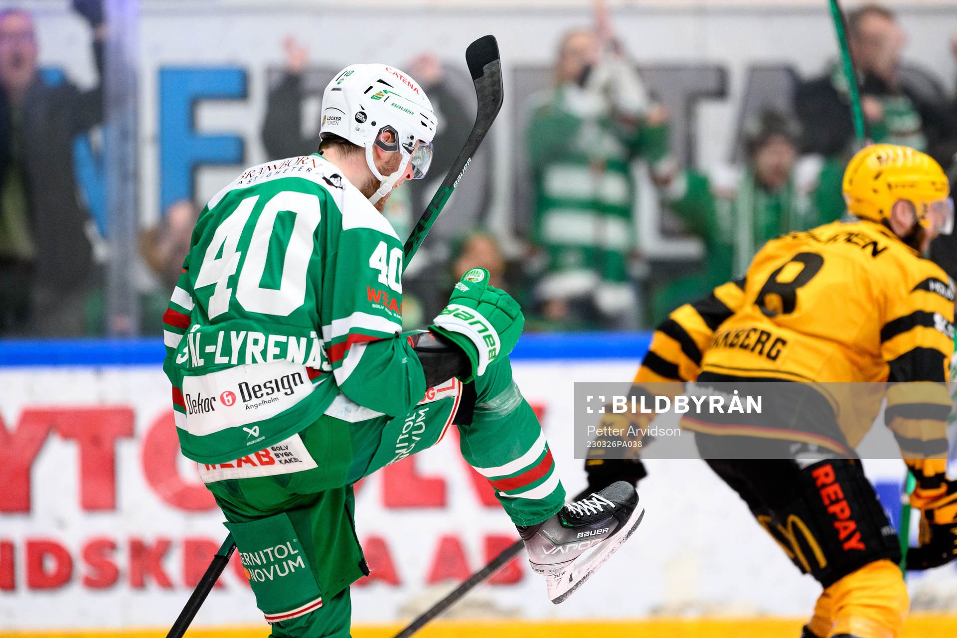 Rögles Oskar Stål-Lyrenäs jublar