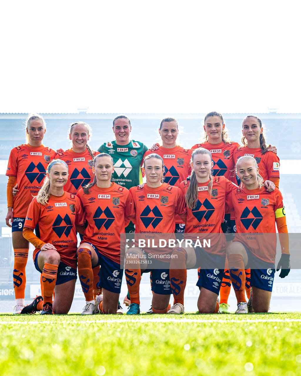 The starting eleven of AaFK Fortuna, from the top left;