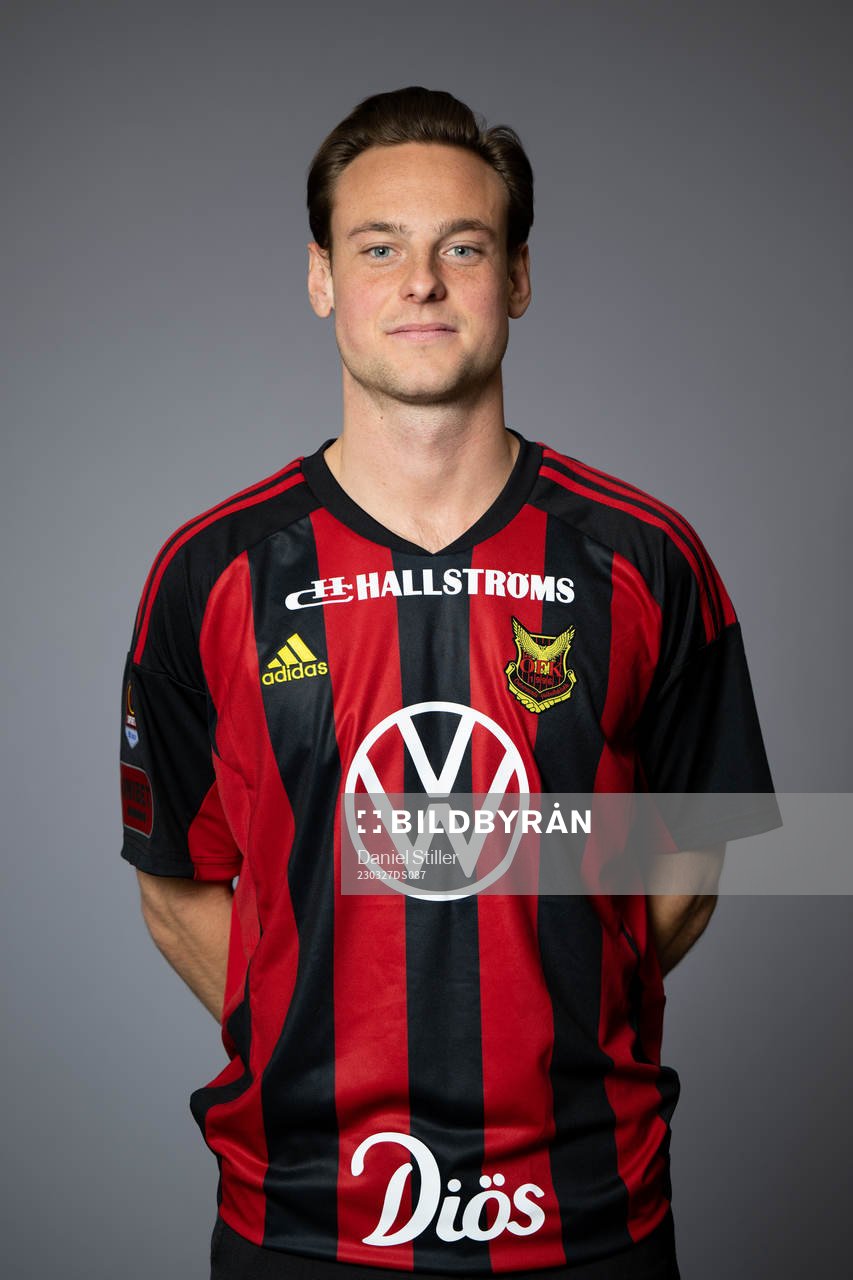 Östersunds Cesar Weilid poserar för ett porträtt under Superettans upptaktsträff den 27 mars 2023 i Göteborg. 