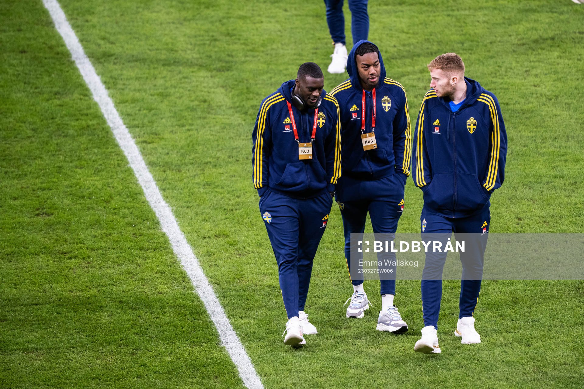 Ken Sema, Anthony Elanga and Dejan Kulusevski of Sweden