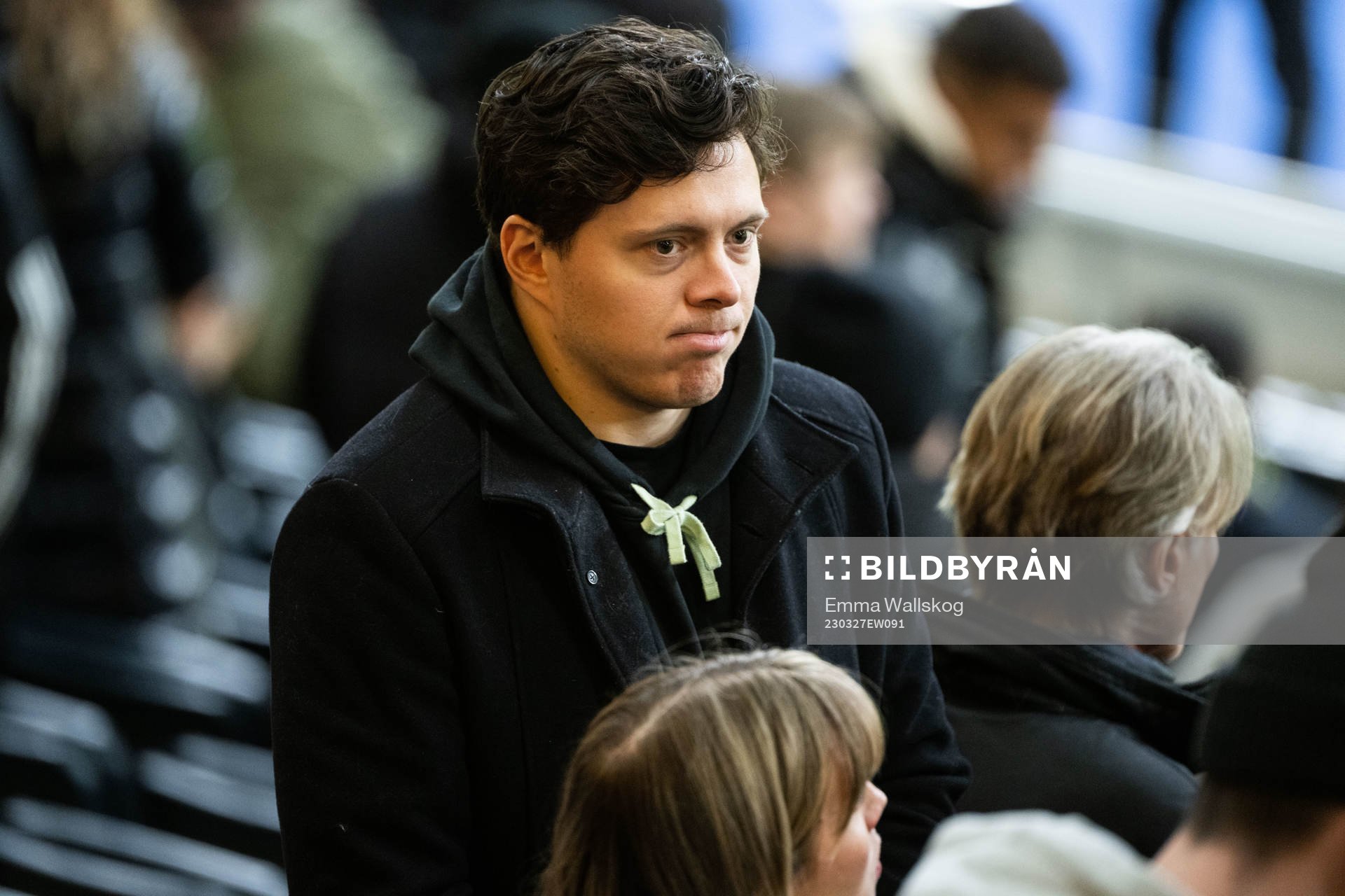 Alexander Lindelöf in the stands