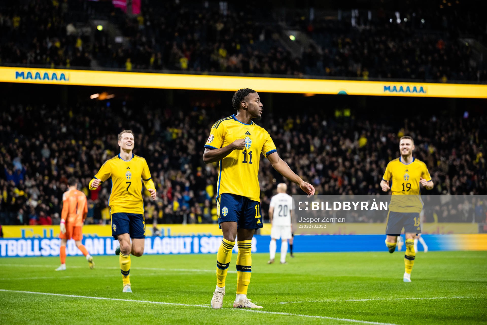 Anthony Elanga of Sweden celebrates