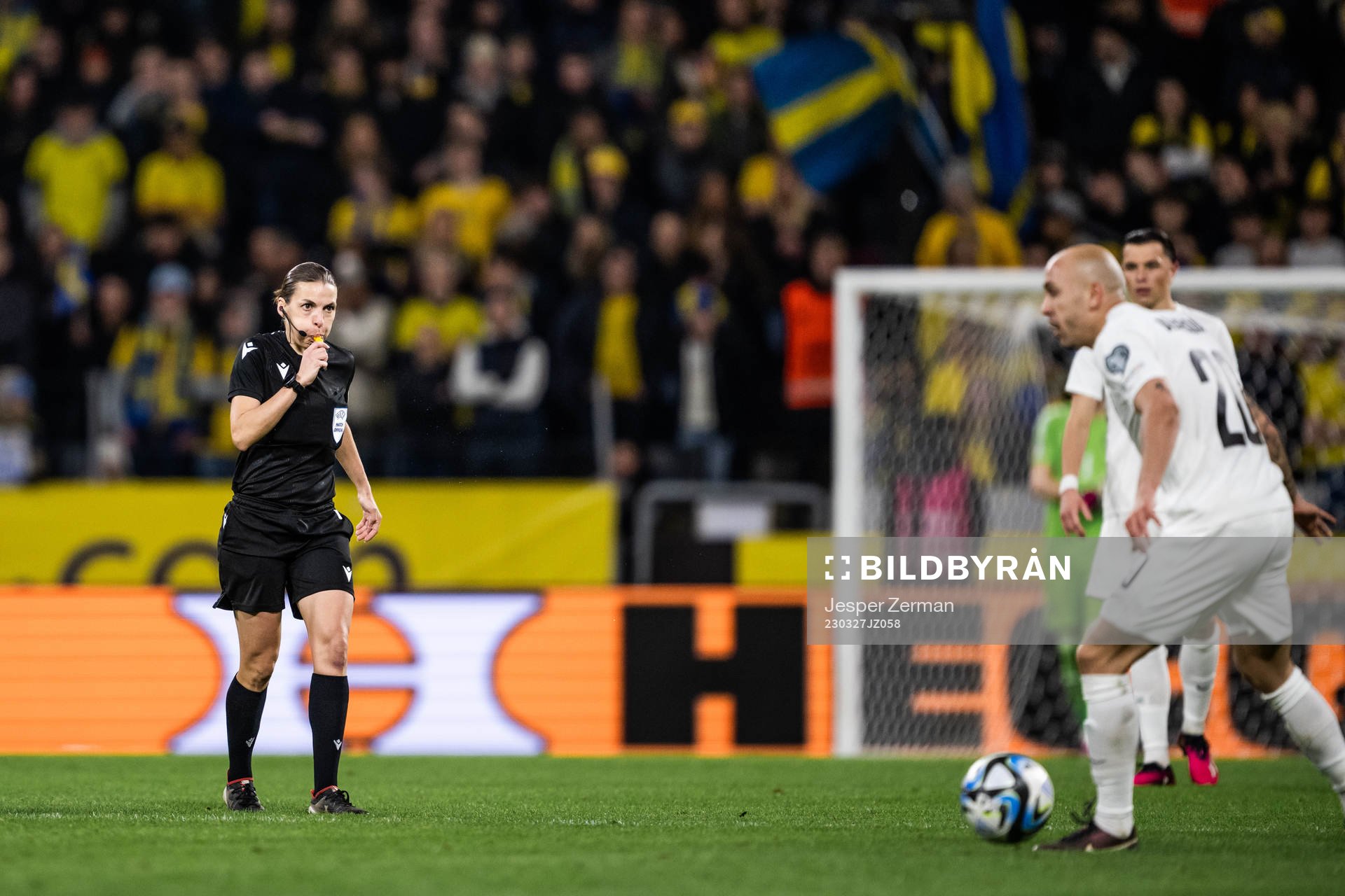 Referee Stéphanie Frappart of Sweden